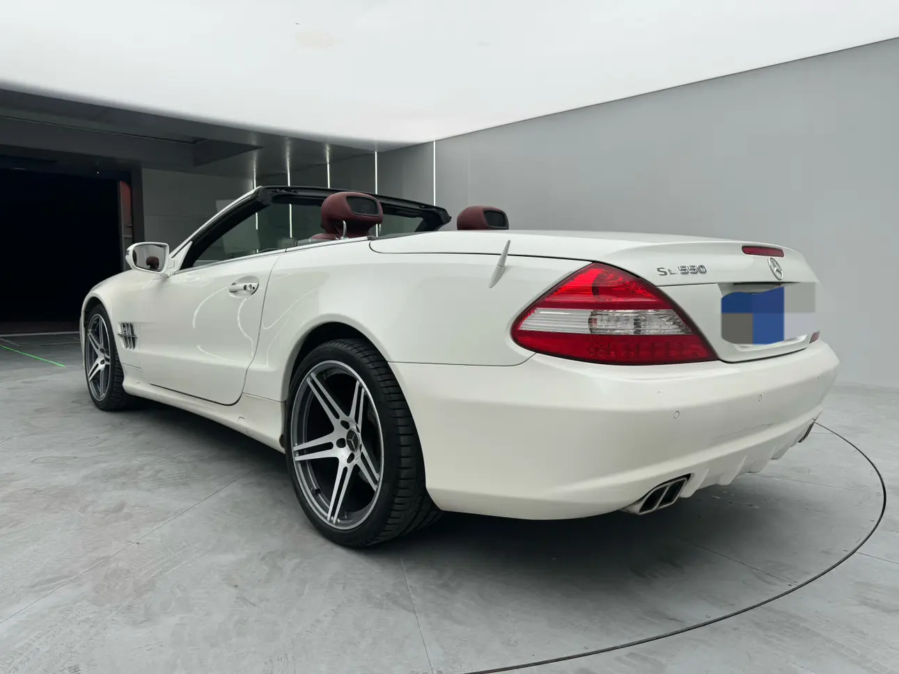 Mercedes-Benz SL Class