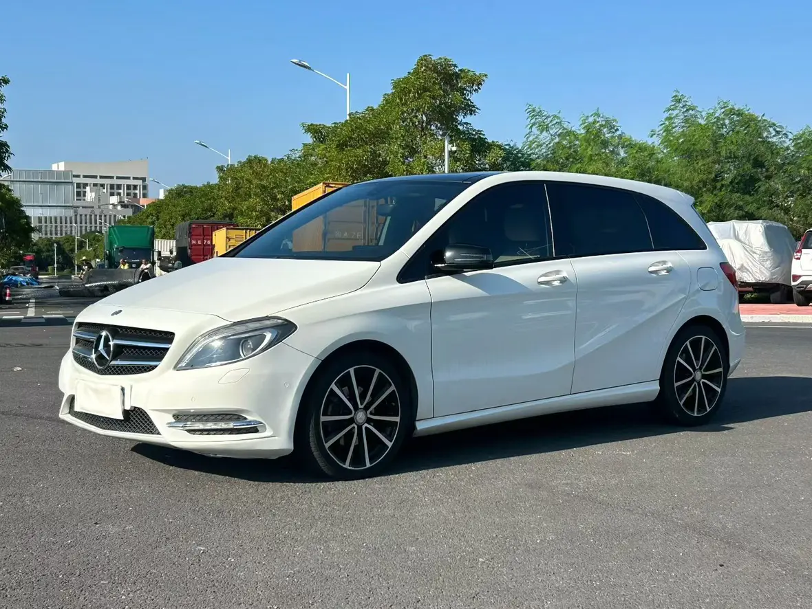 Mercedes-Benz Mercedes Benz B Class  из Китая