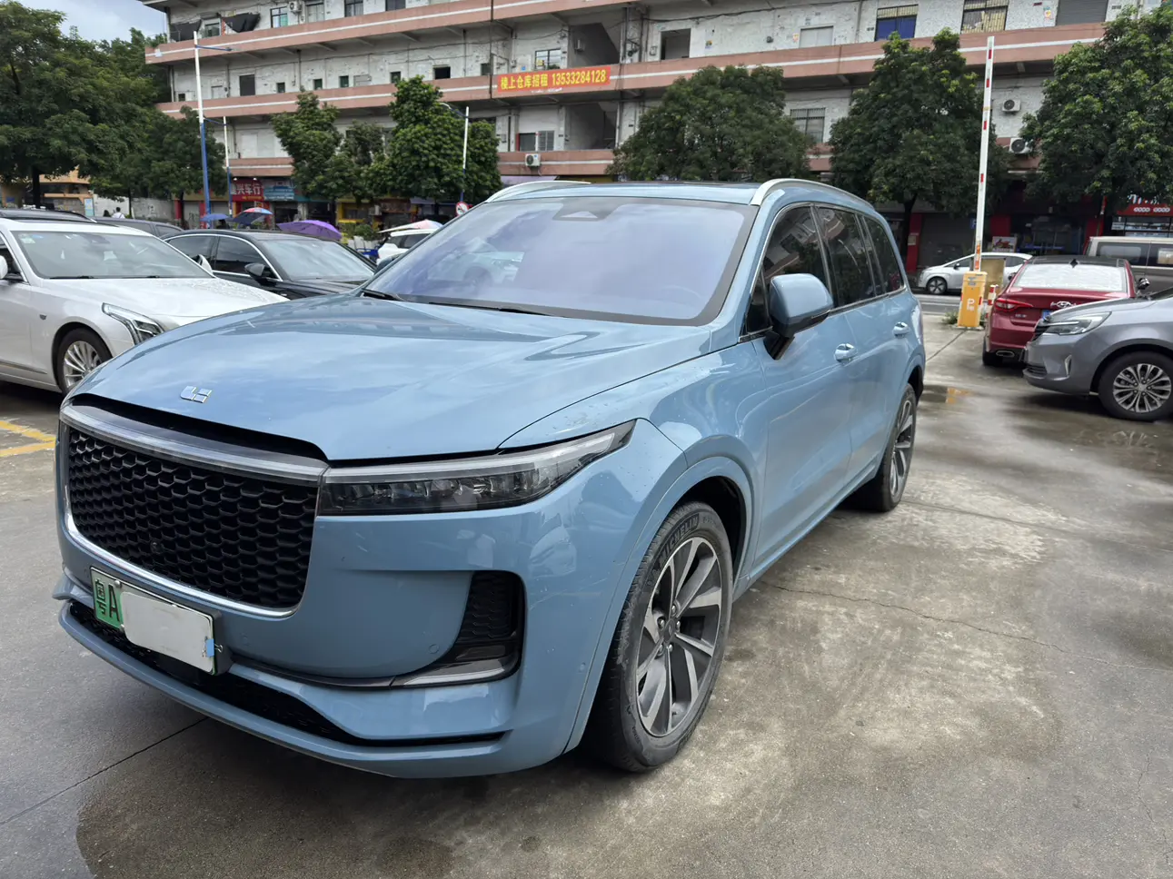 Li ONE (Ideal ONE)  из Китая