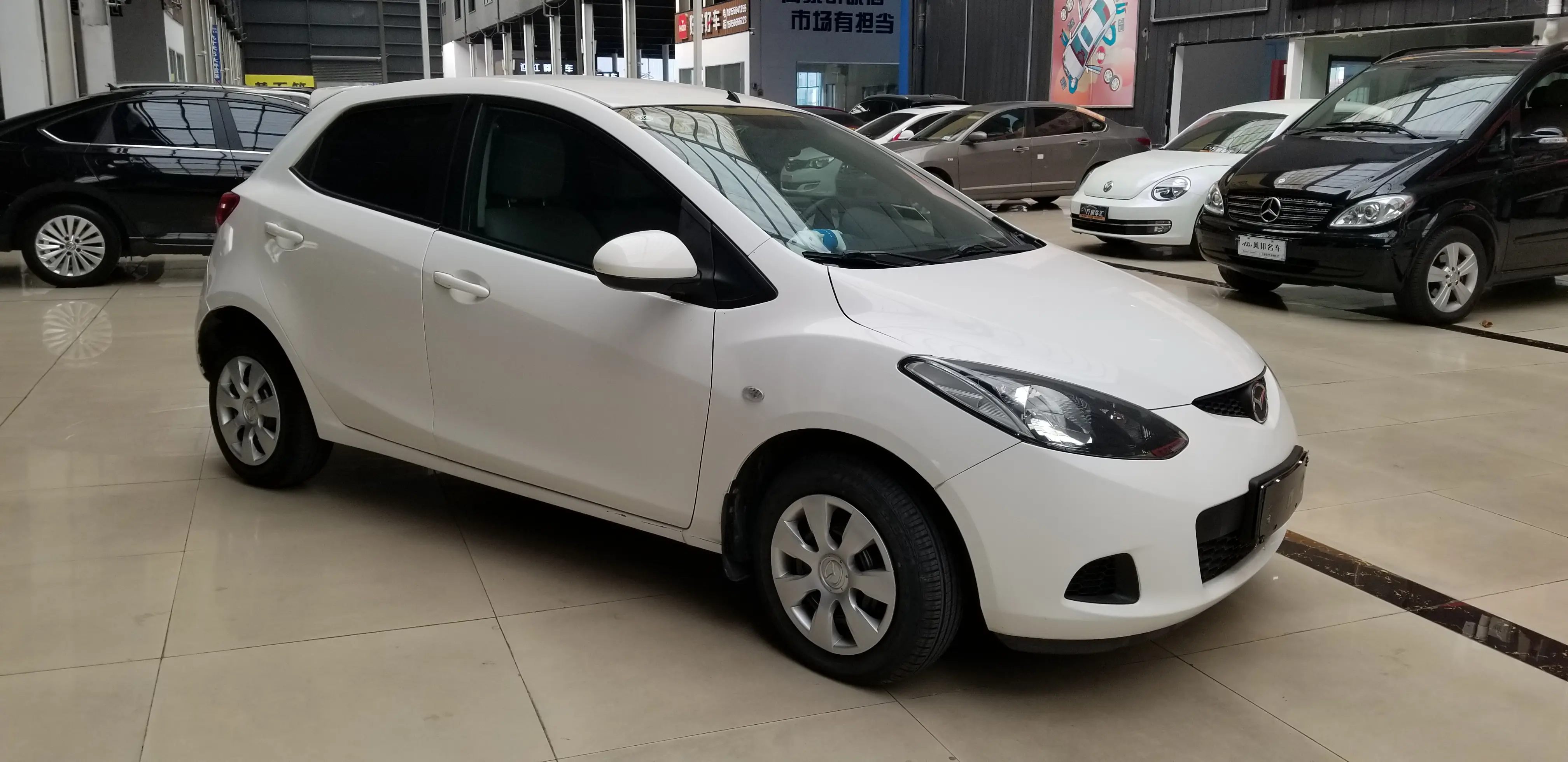 Mazda 2