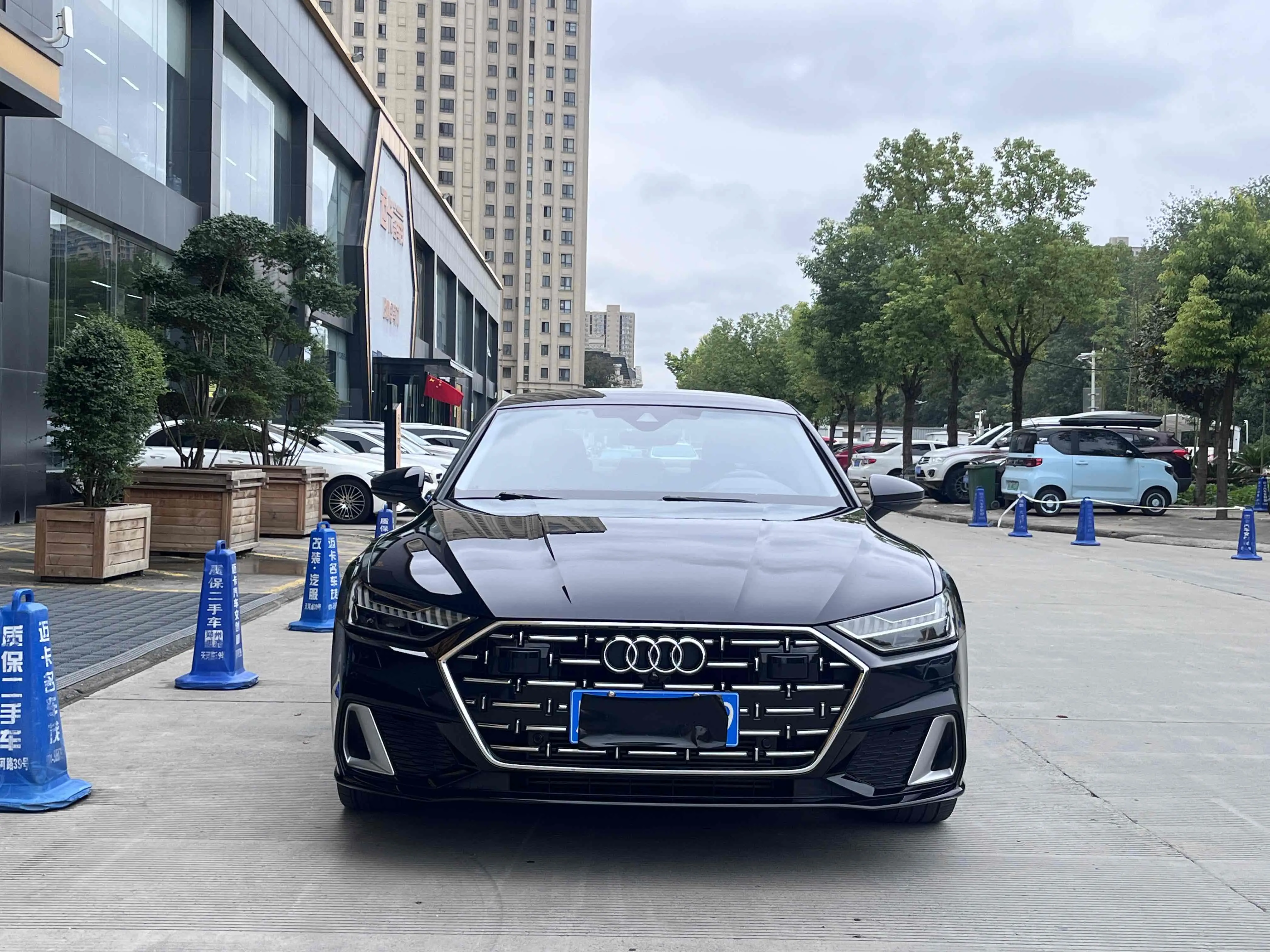 Audi A7L