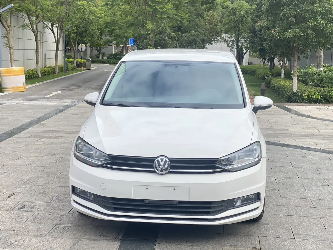 Volkswagen Touran L