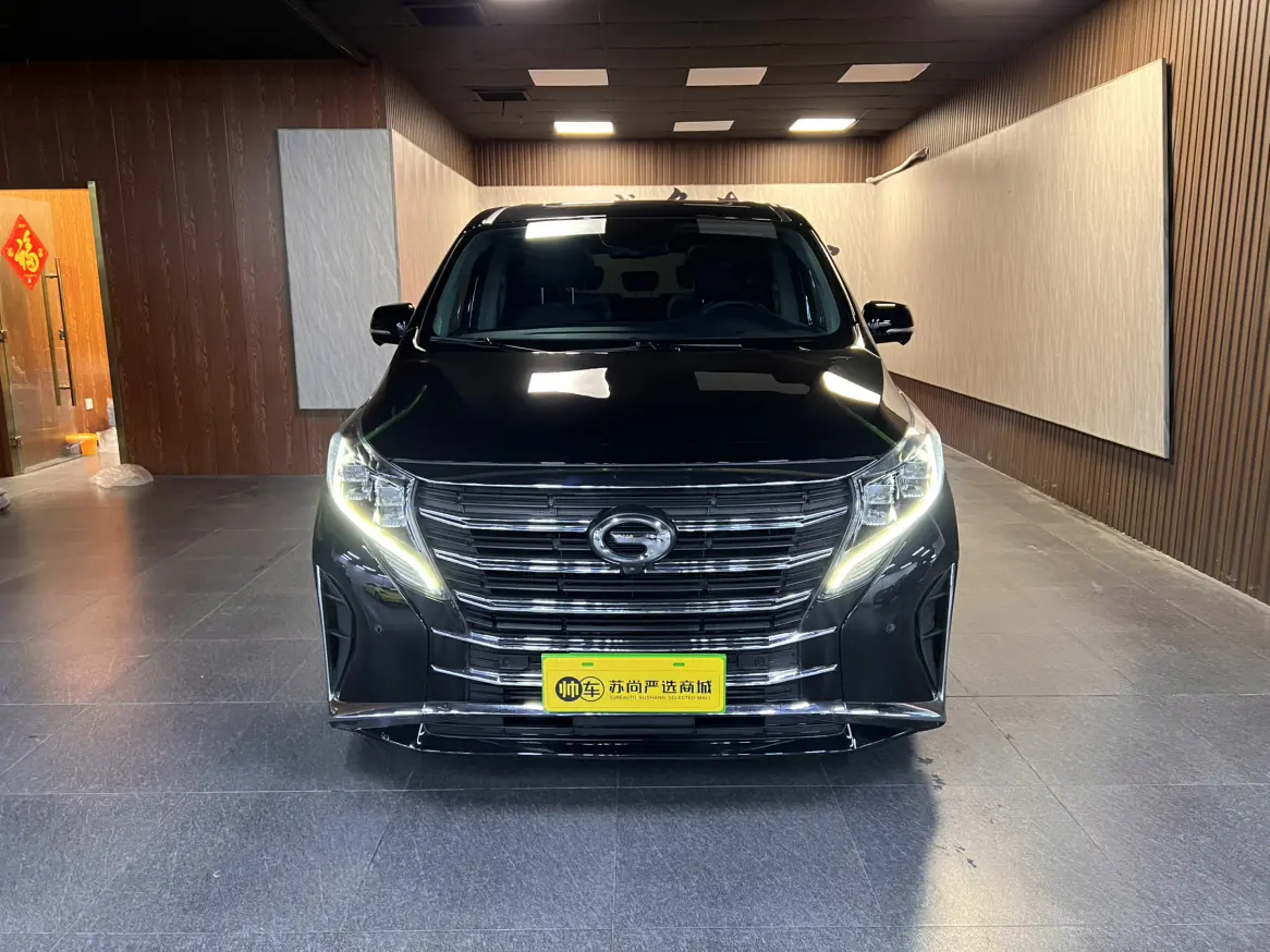 GAC Trumpchi M8  из Китая