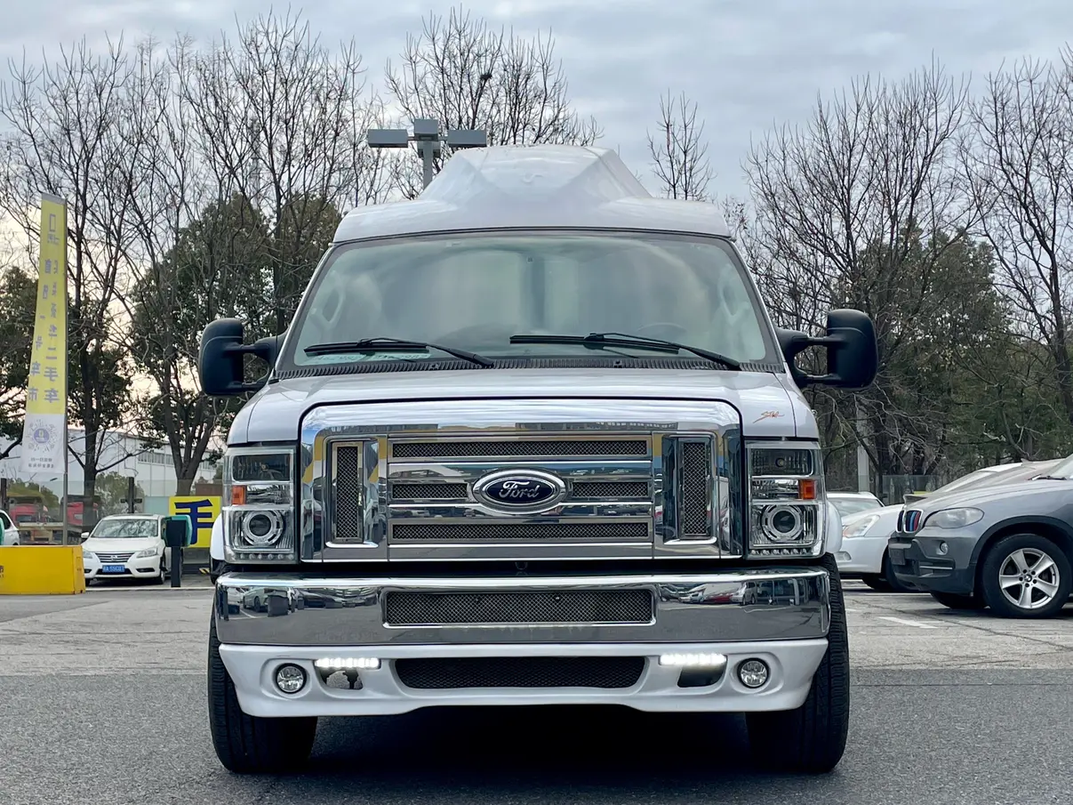 Ford E350