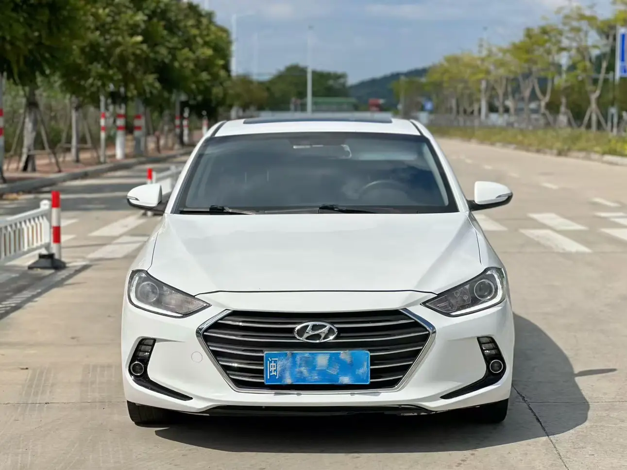 Hyundai Lead