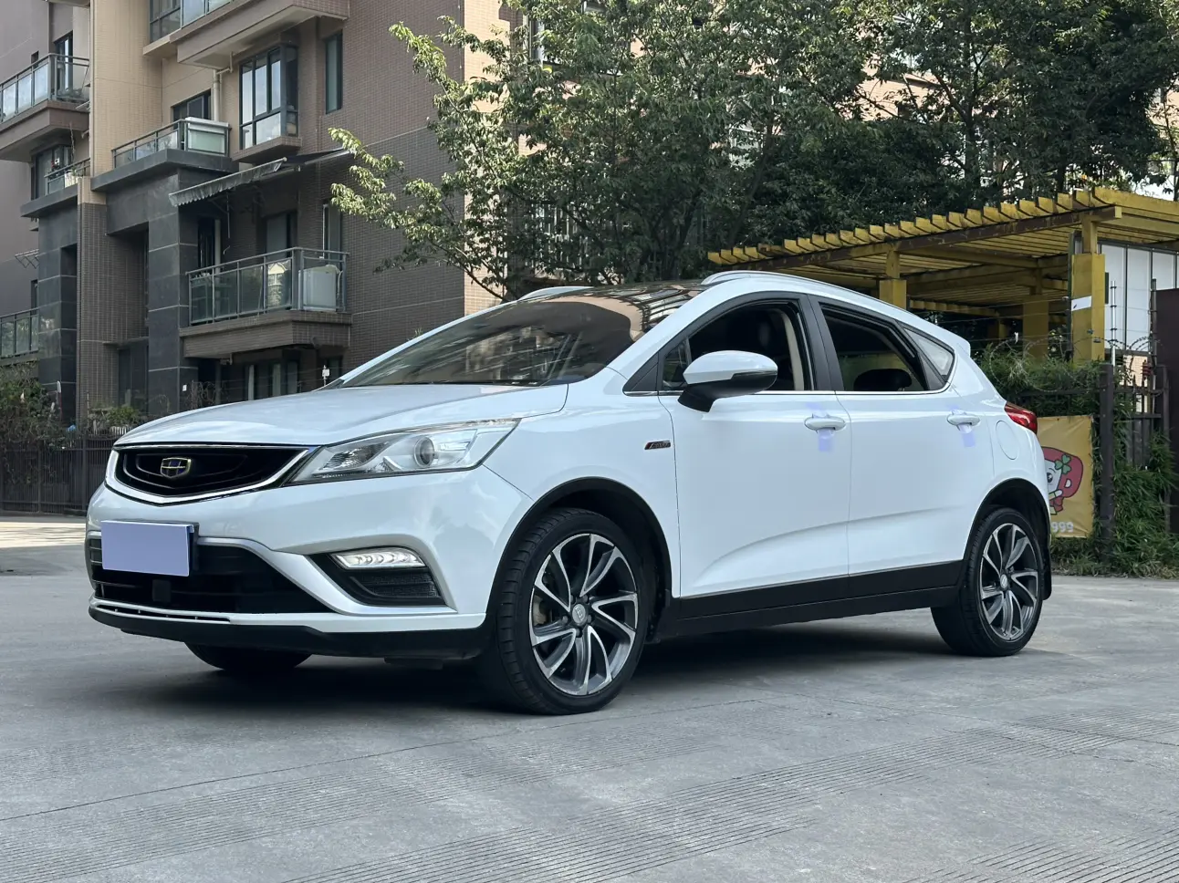 Geely Emgrand GS