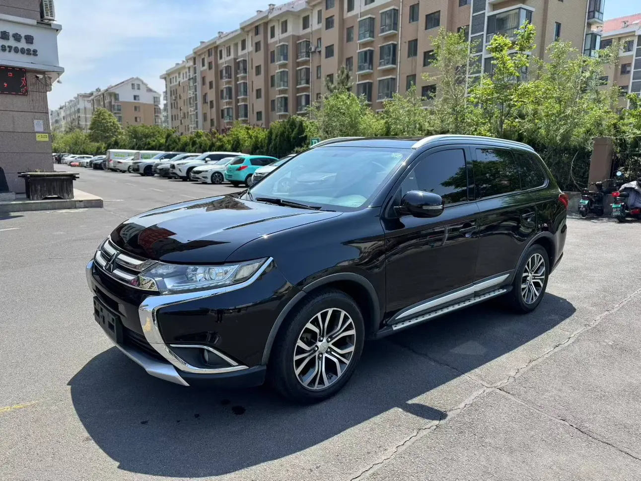 Mitsubishi Outlander
