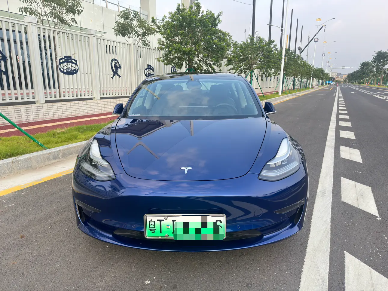 Tesla Model 3  из Китая