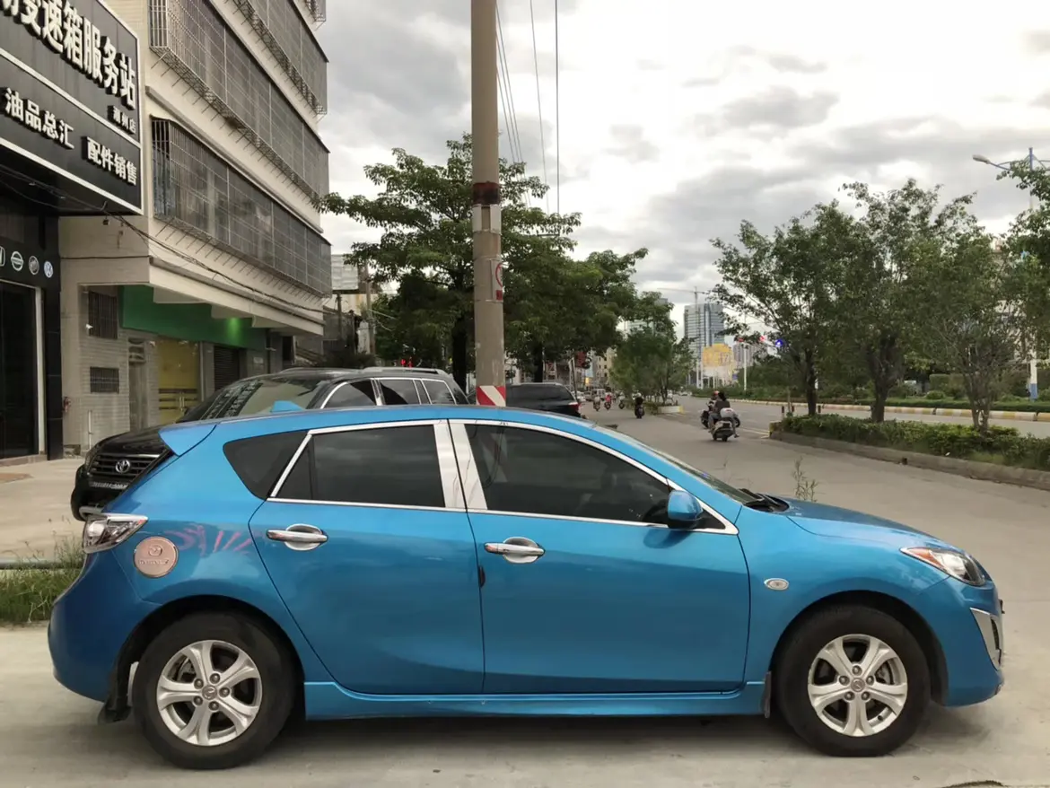 Mazda 3 star