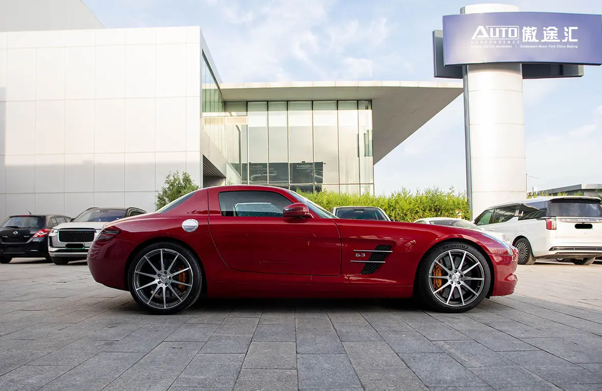 Mercedes-Benz SLS-Class AMG