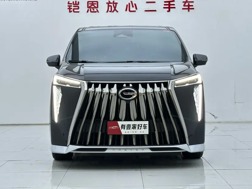 GAC Trumpchi M8