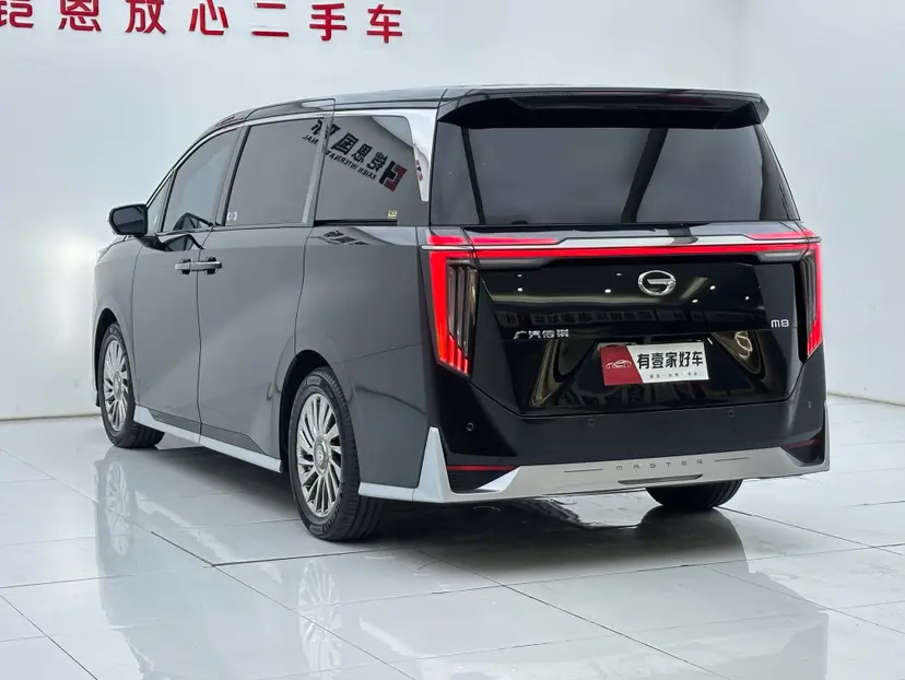 GAC Trumpchi M8