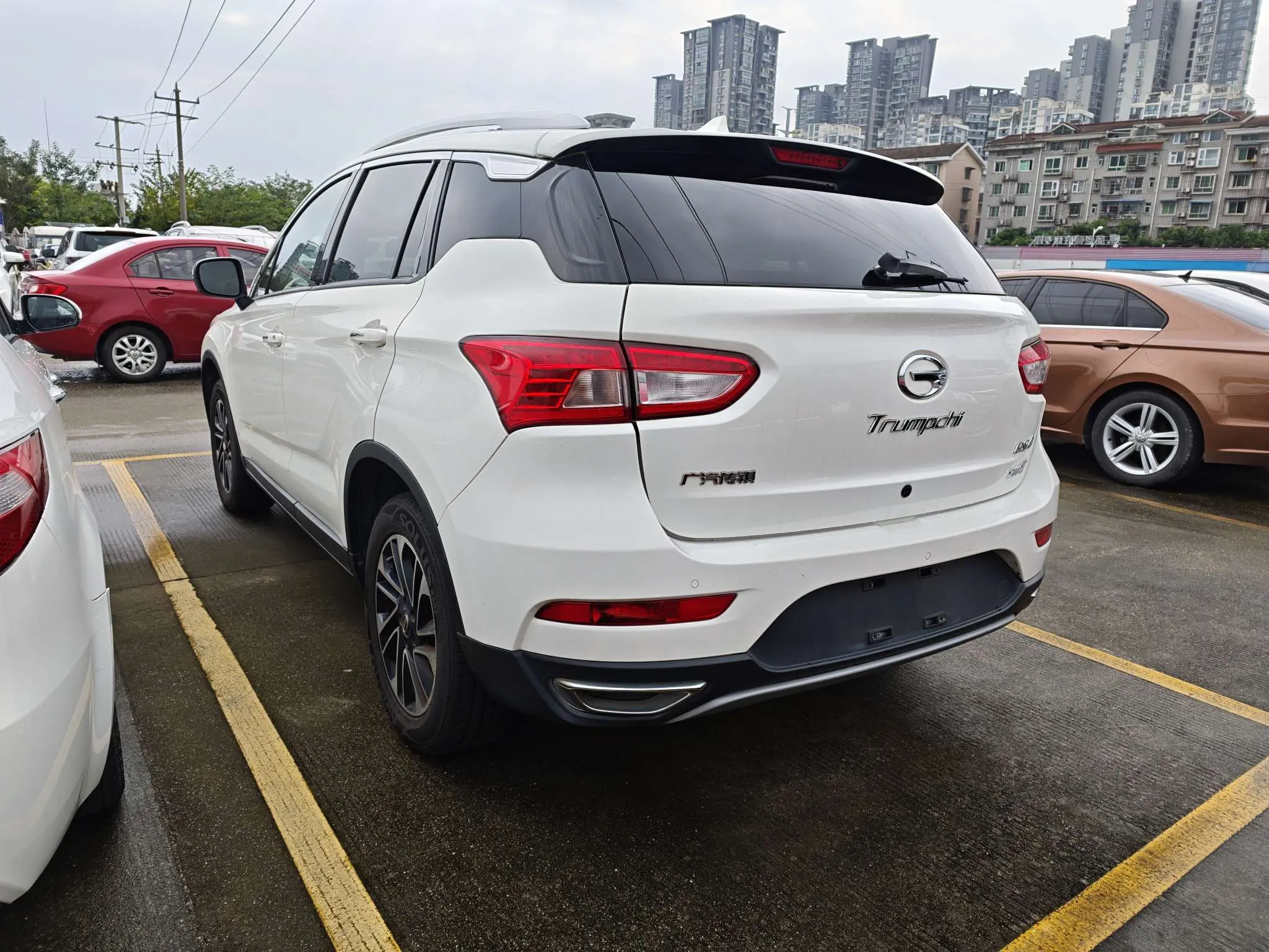 GAC Trumpchi GS4