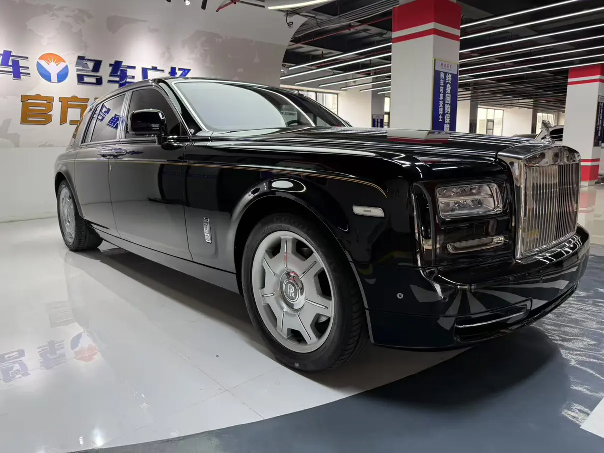 Rolls Royce Phantom