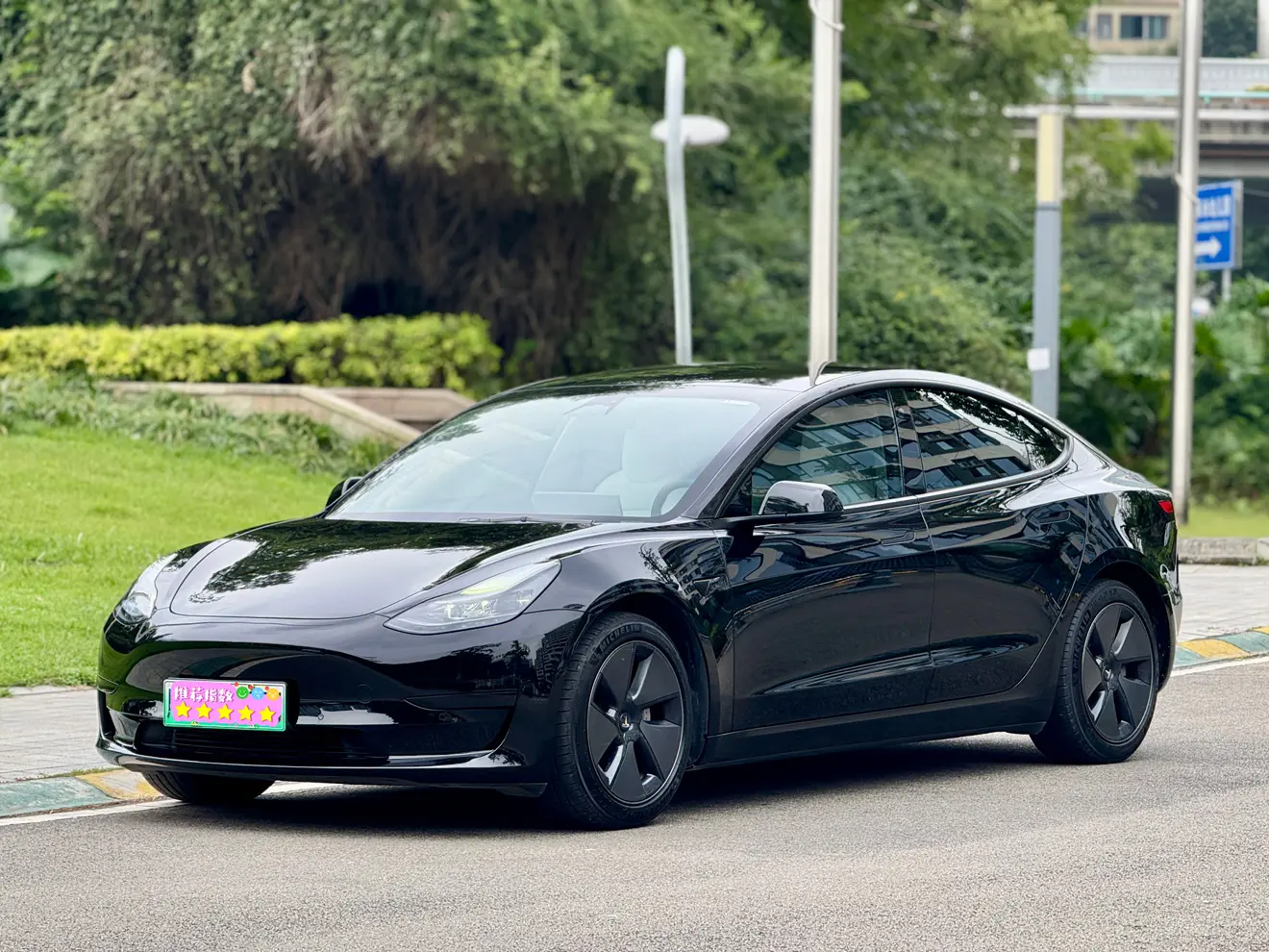 Tesla Model 3  из Китая