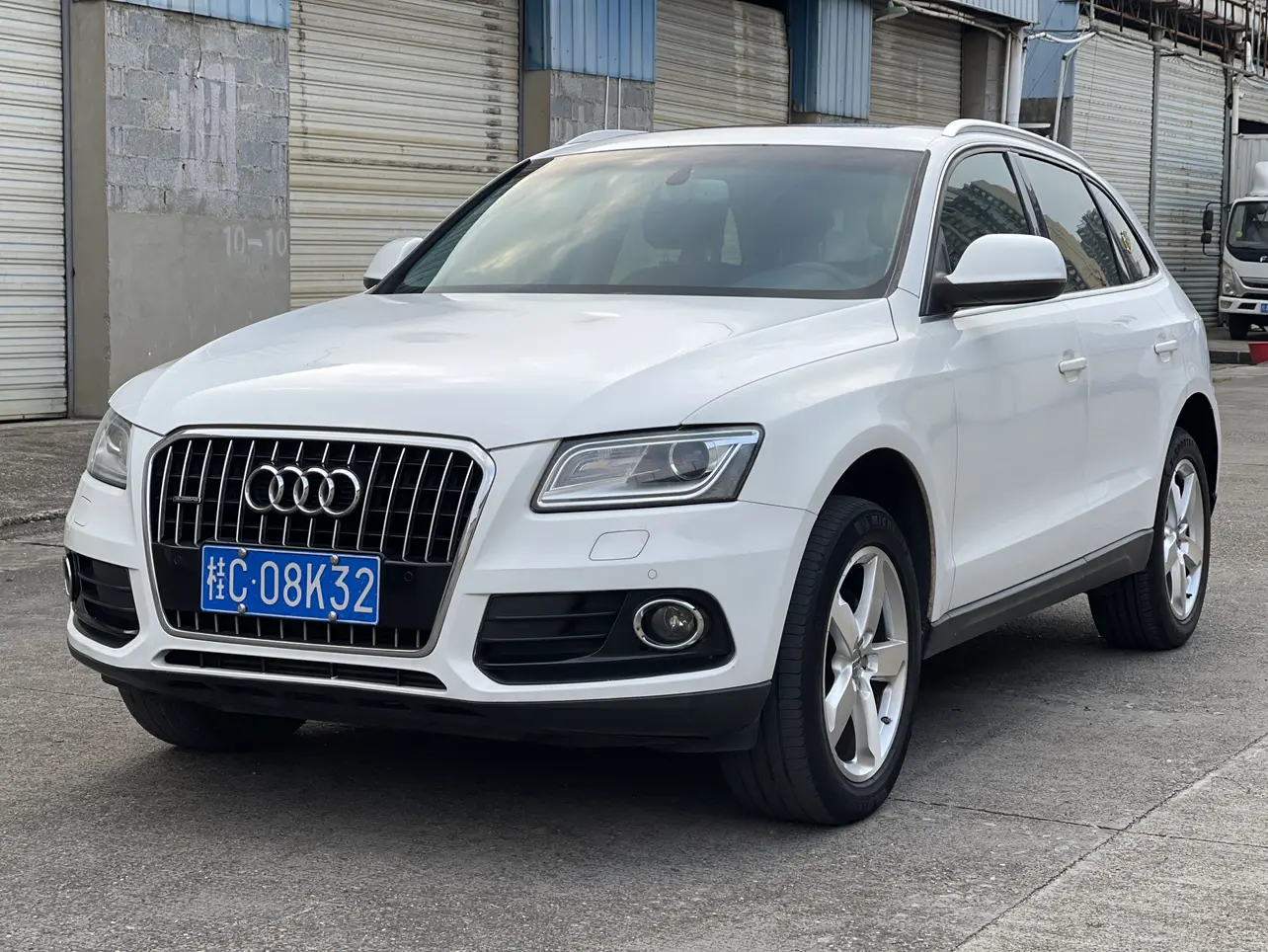 Audi Q5  из Китая