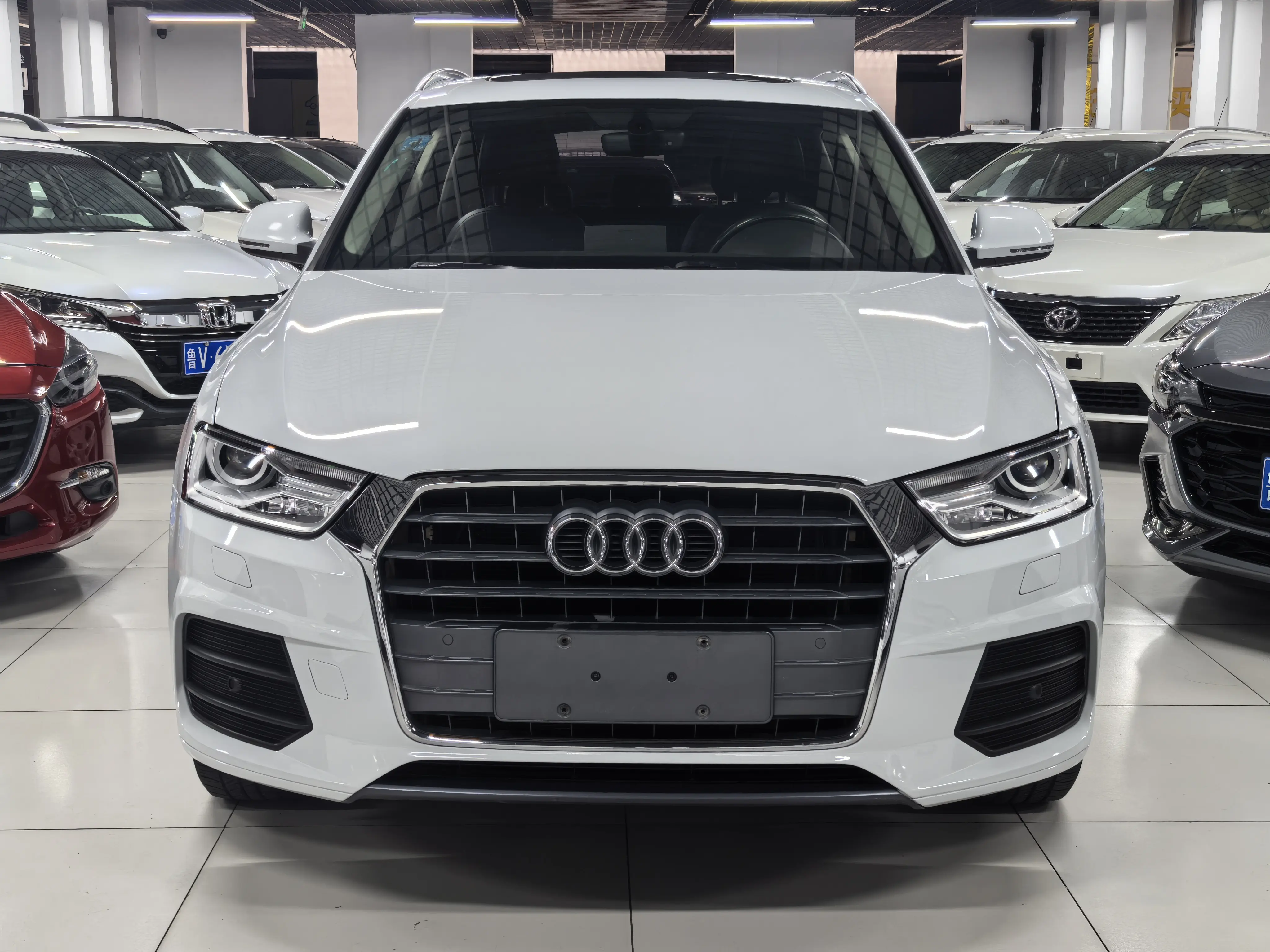 Audi Q3  из Китая