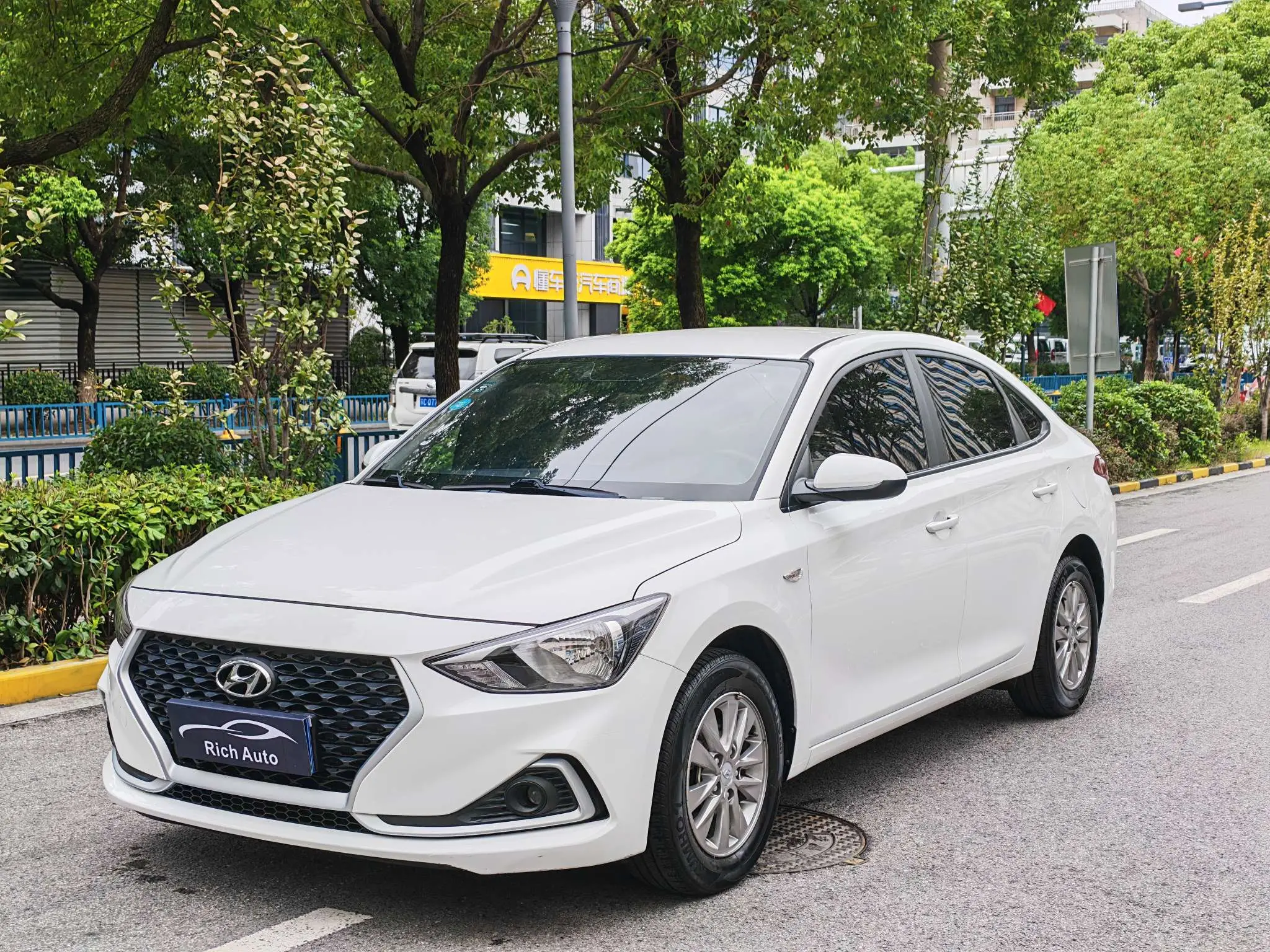 Hyundai Joyful