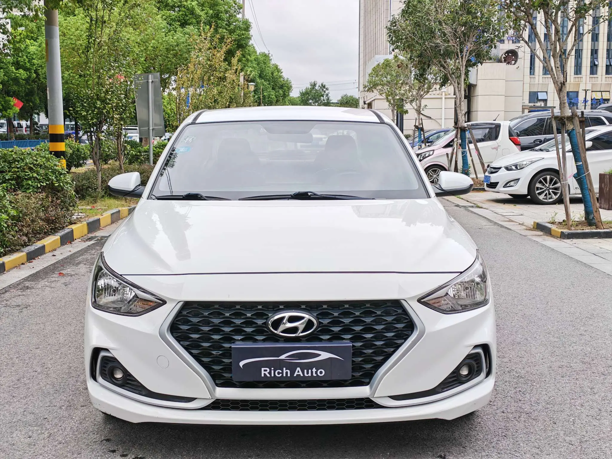 Hyundai Joyful