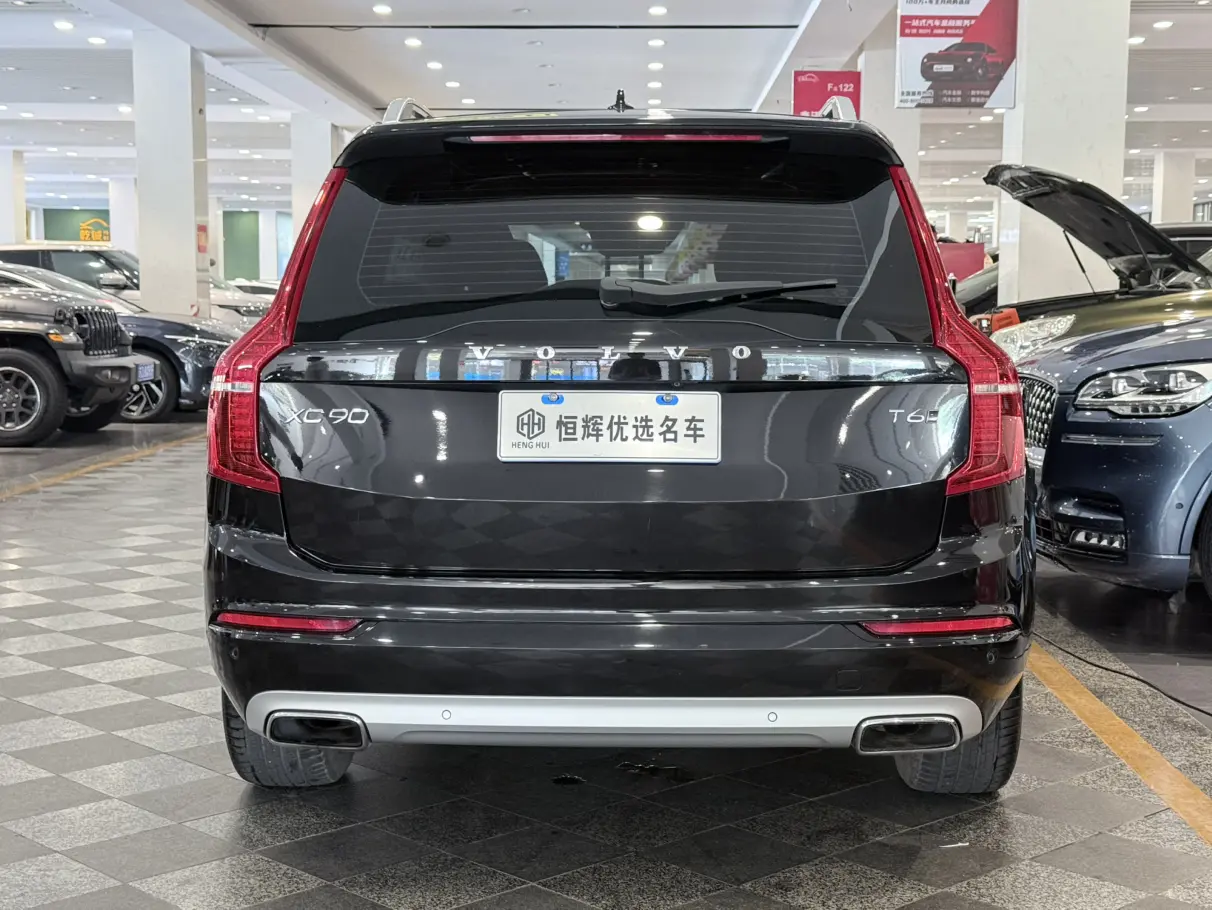 Volvo XC90