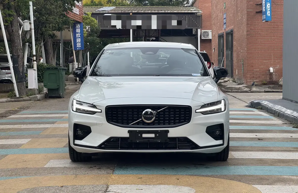 Volvo S60