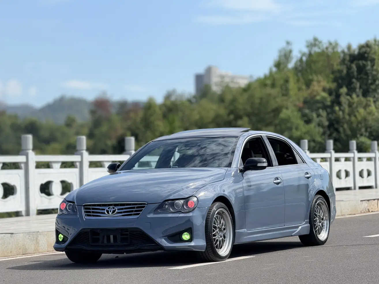 Toyota Ruizhi  из Китая