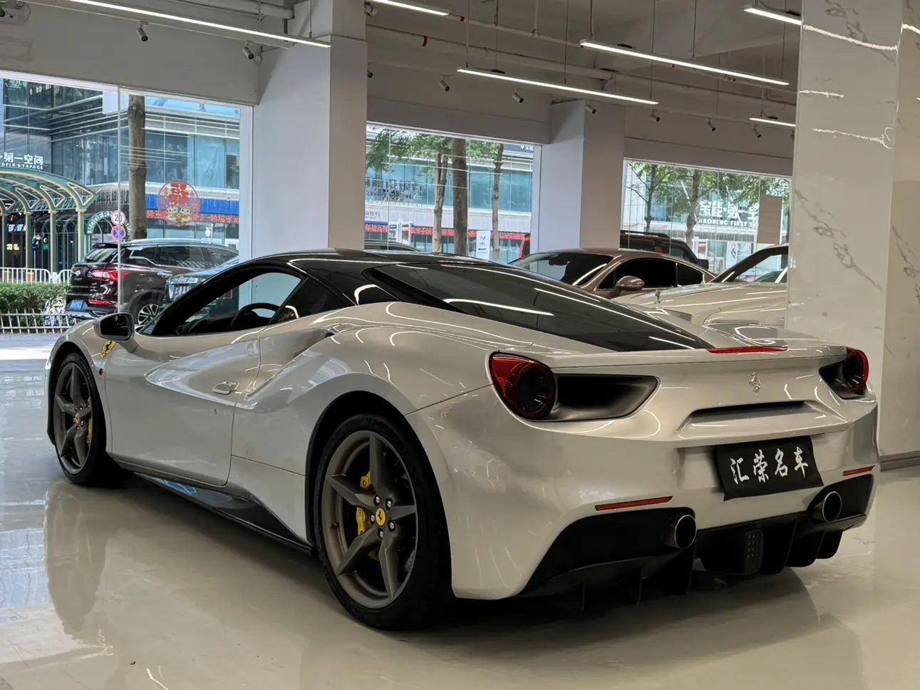 Ferrari 488