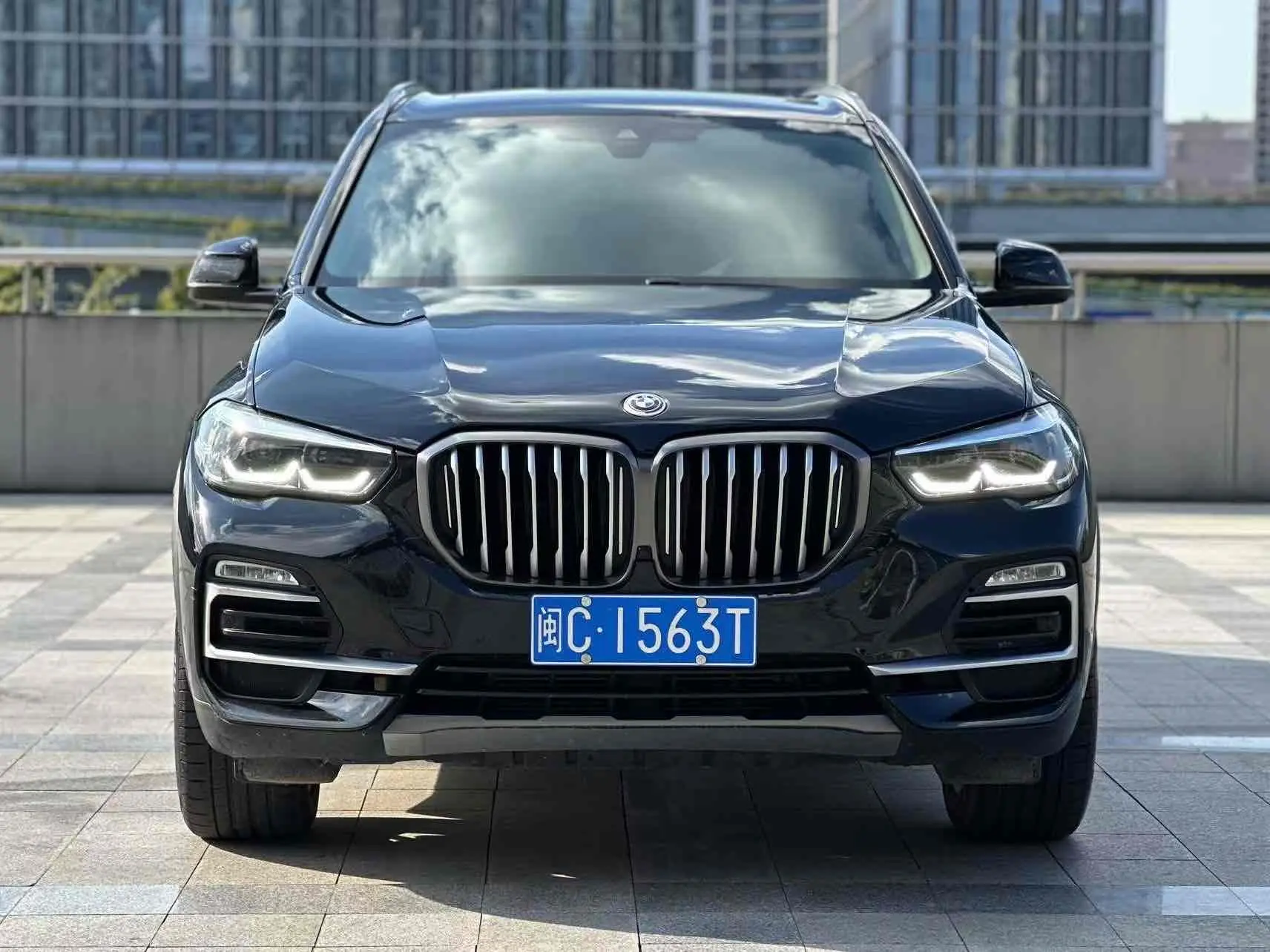 BMW X5 (imported)