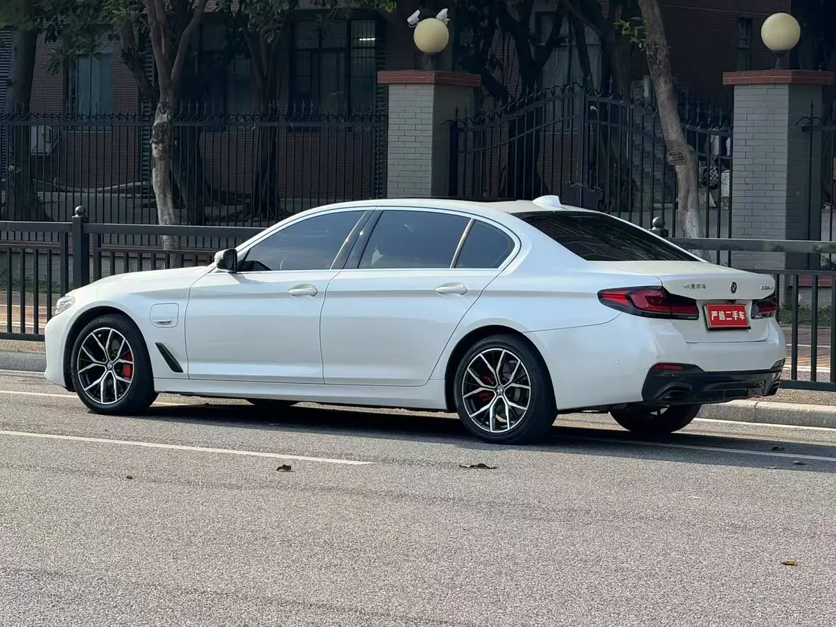 BMW 5 Series PHEV