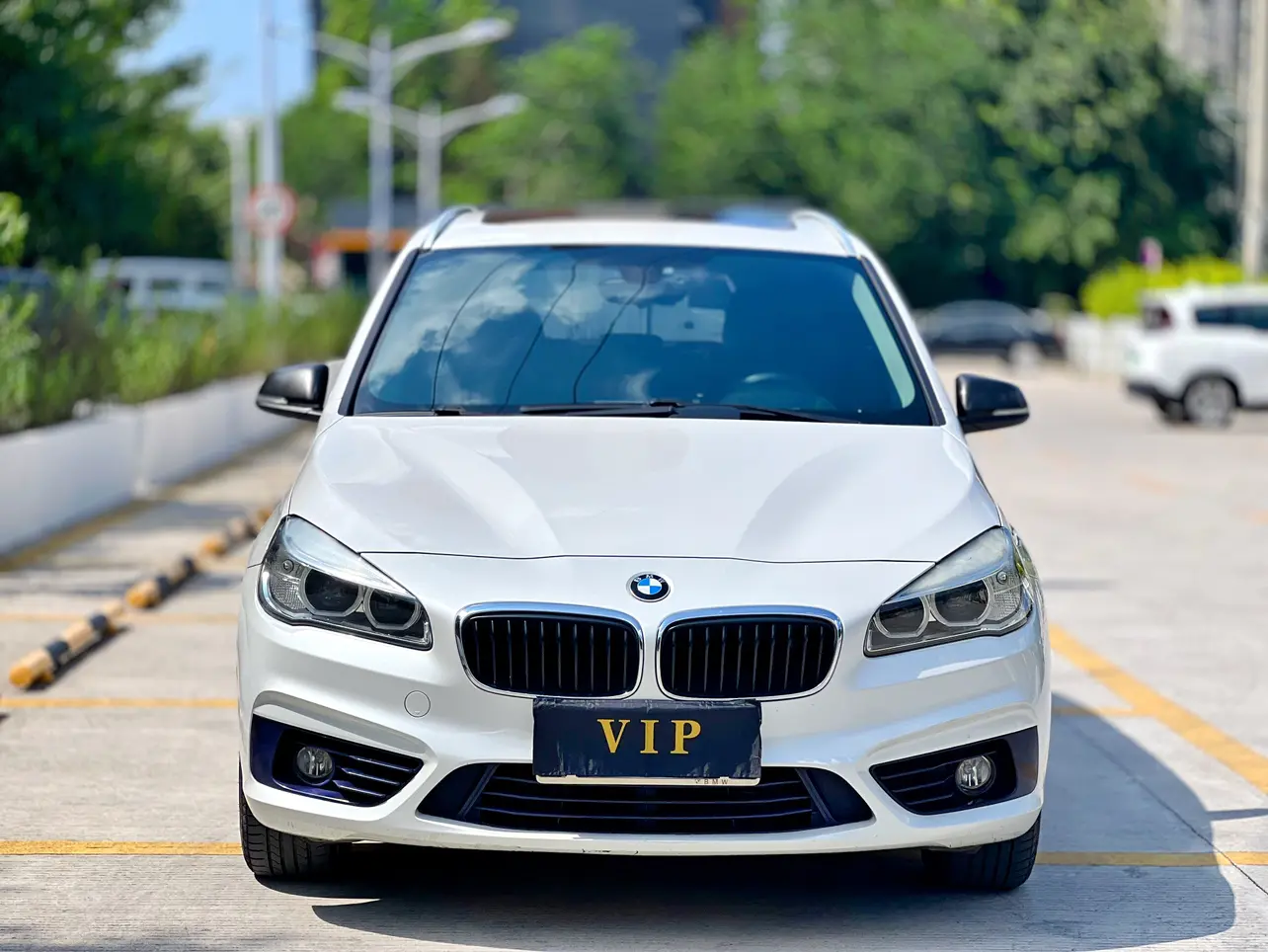 BMW 2 series multifunctional station wagon  из Китая