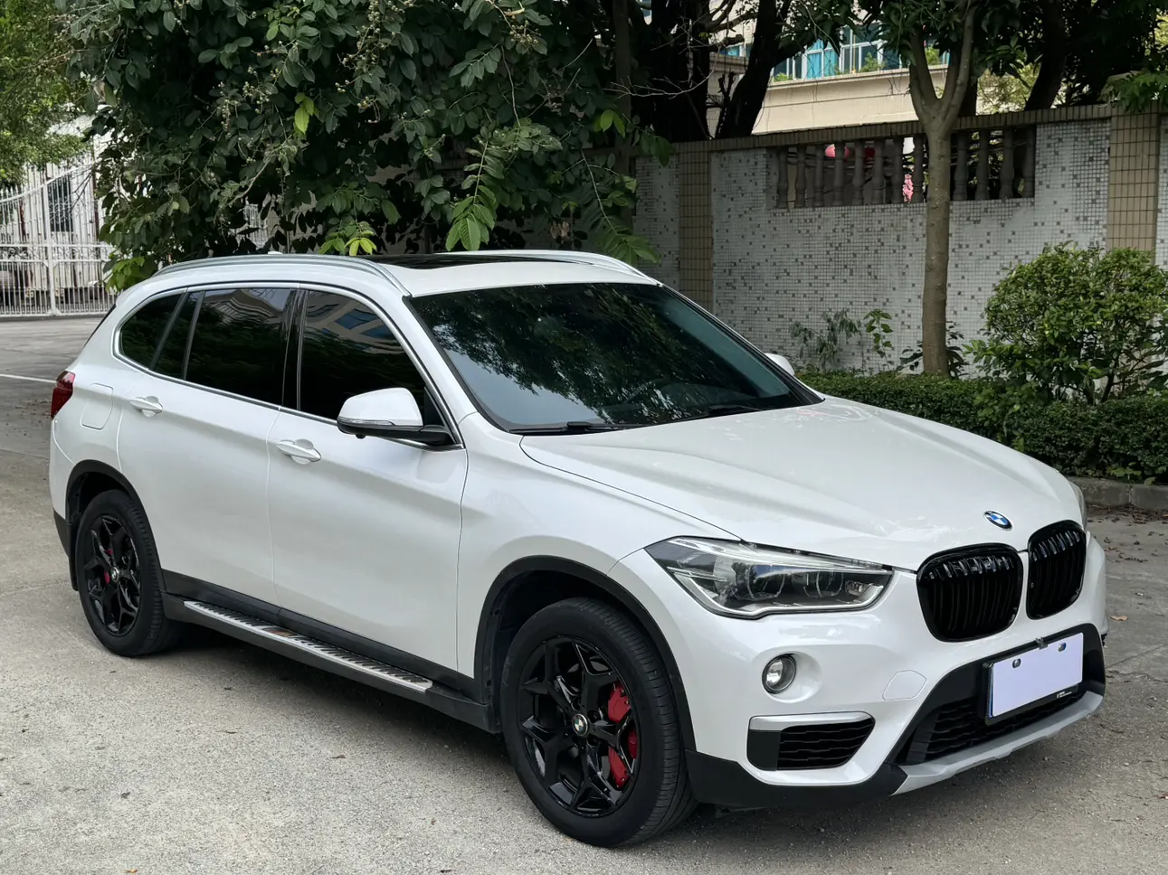 BMW X1