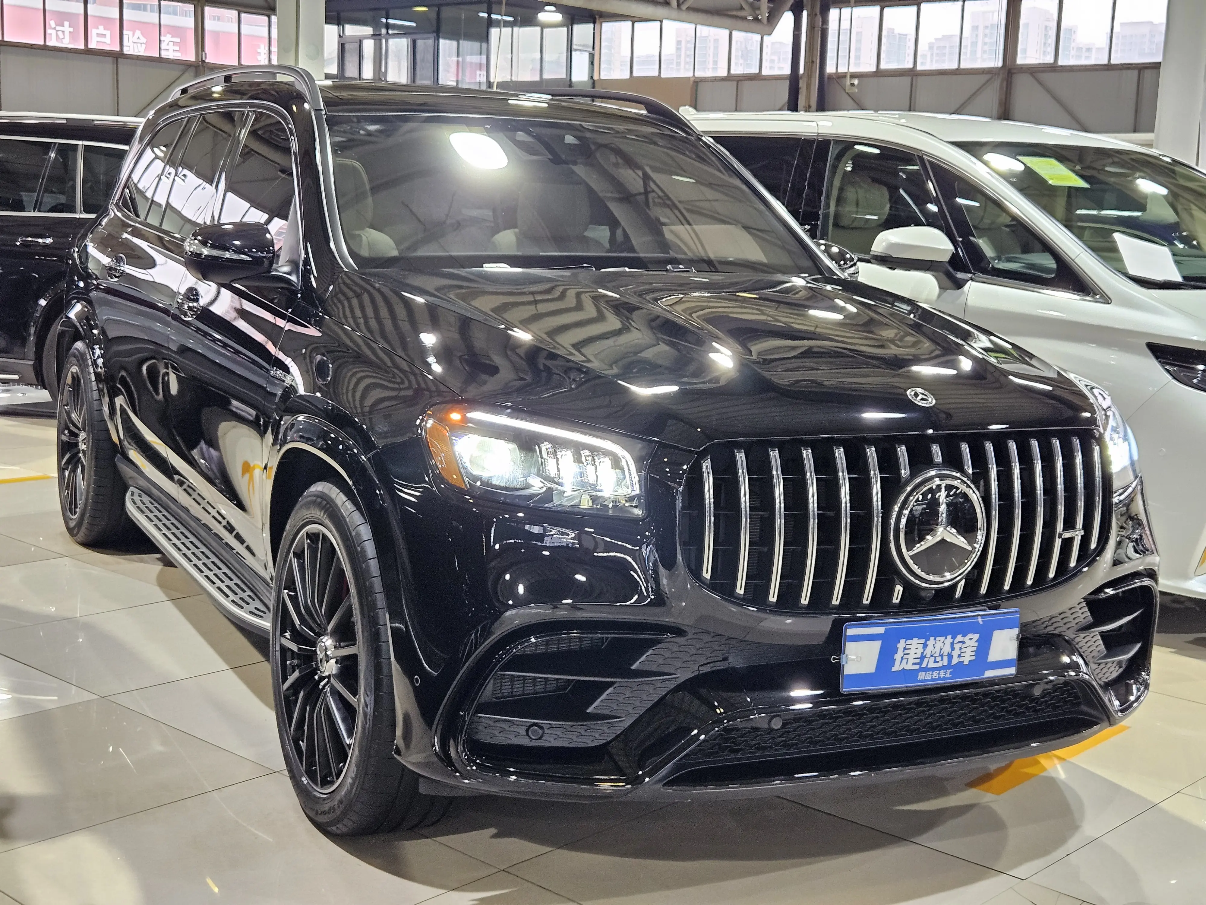 Mercedes-Benz GLS AMG