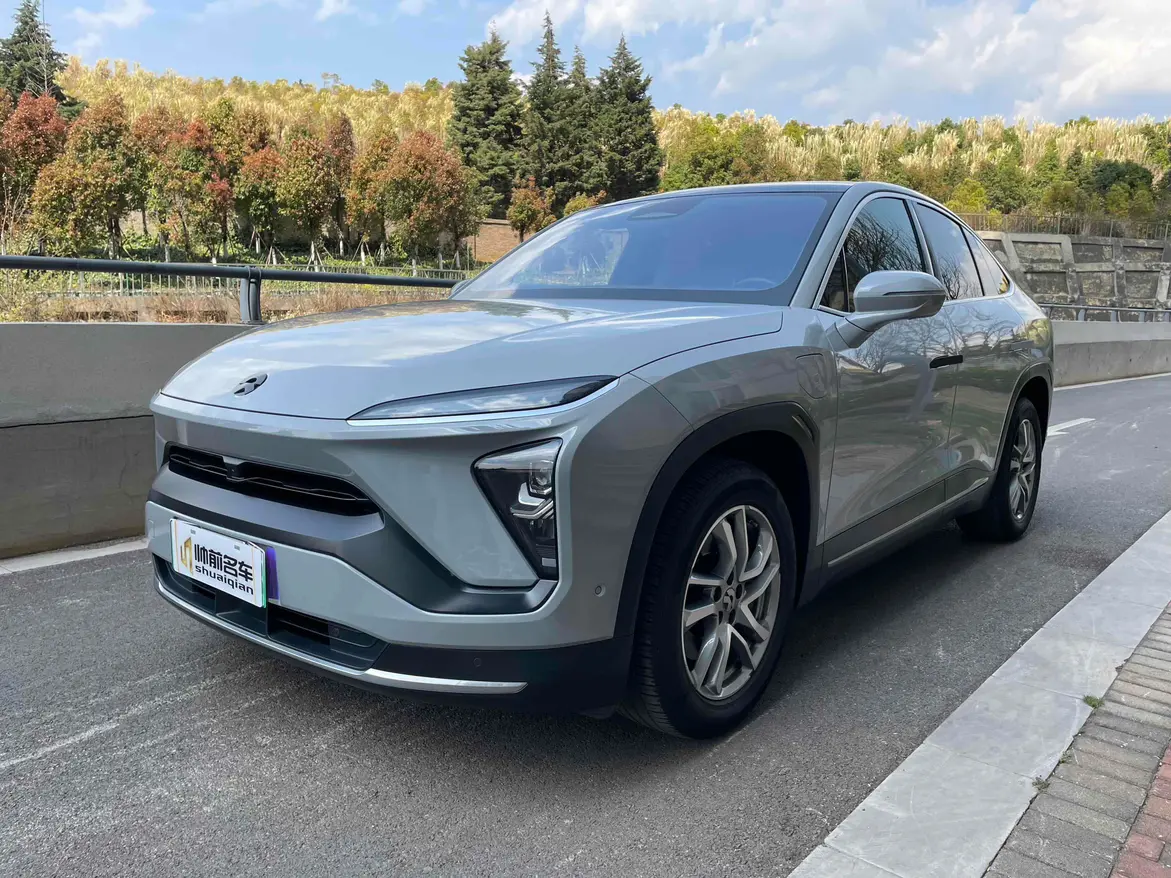 NIO EC6  из Китая