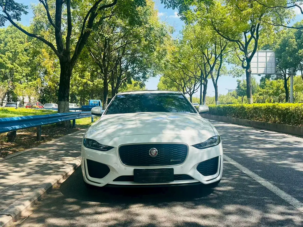 Jaguar XEL