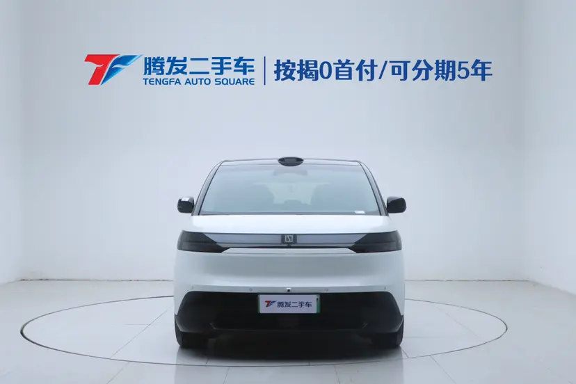 ZEEKR MIX  из Китая