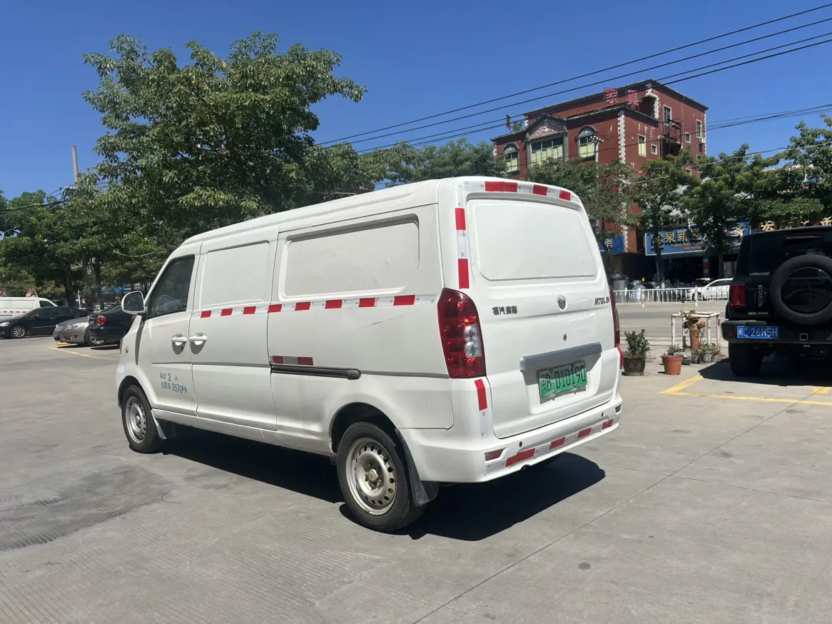 New Longma Automobile Qiteng M70 EV