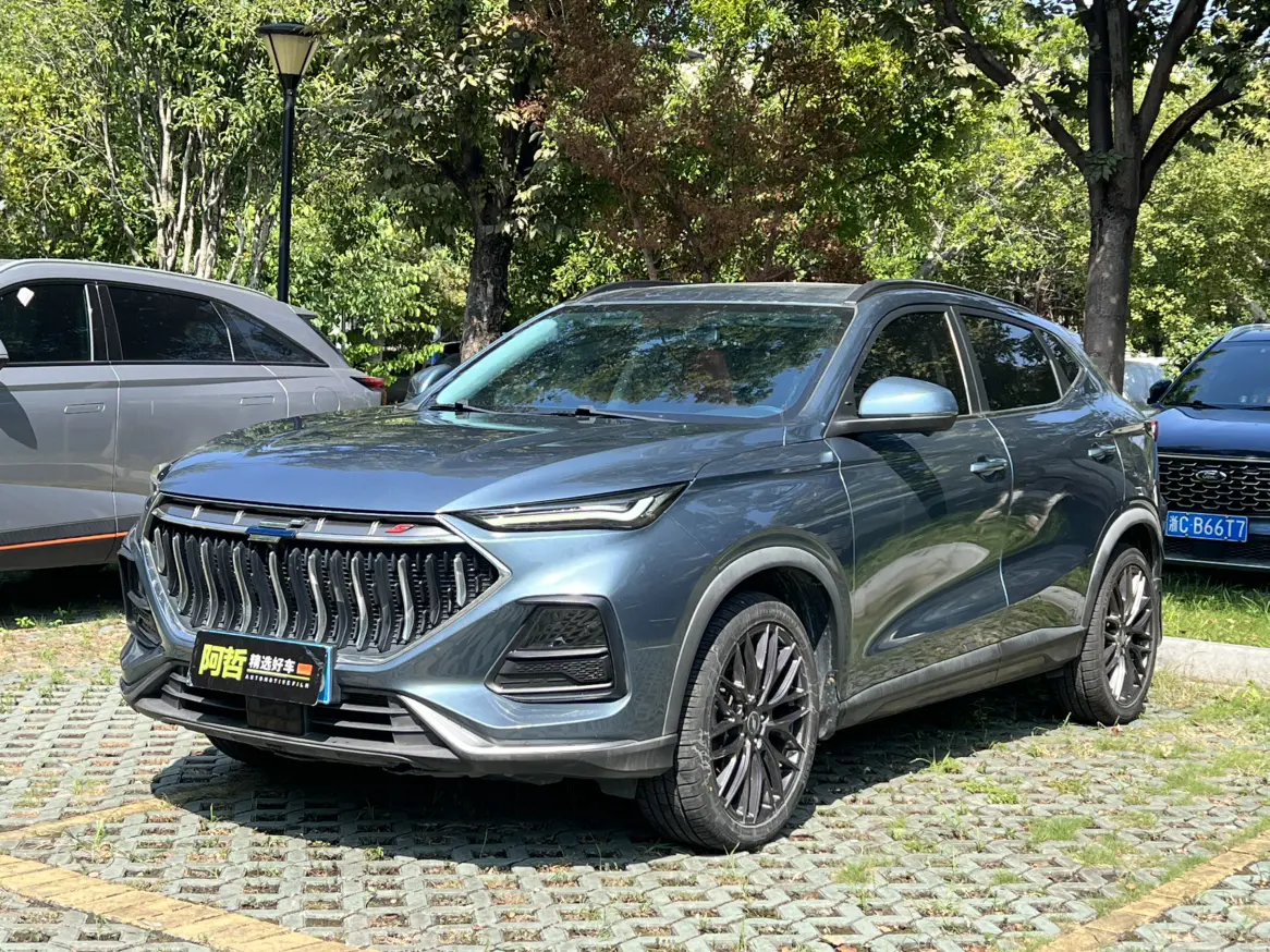 Oshan Changan Auchan X5