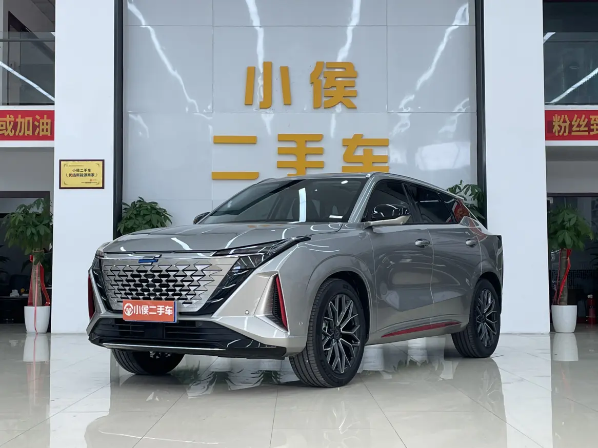 Oshan Changan Auchan Z6