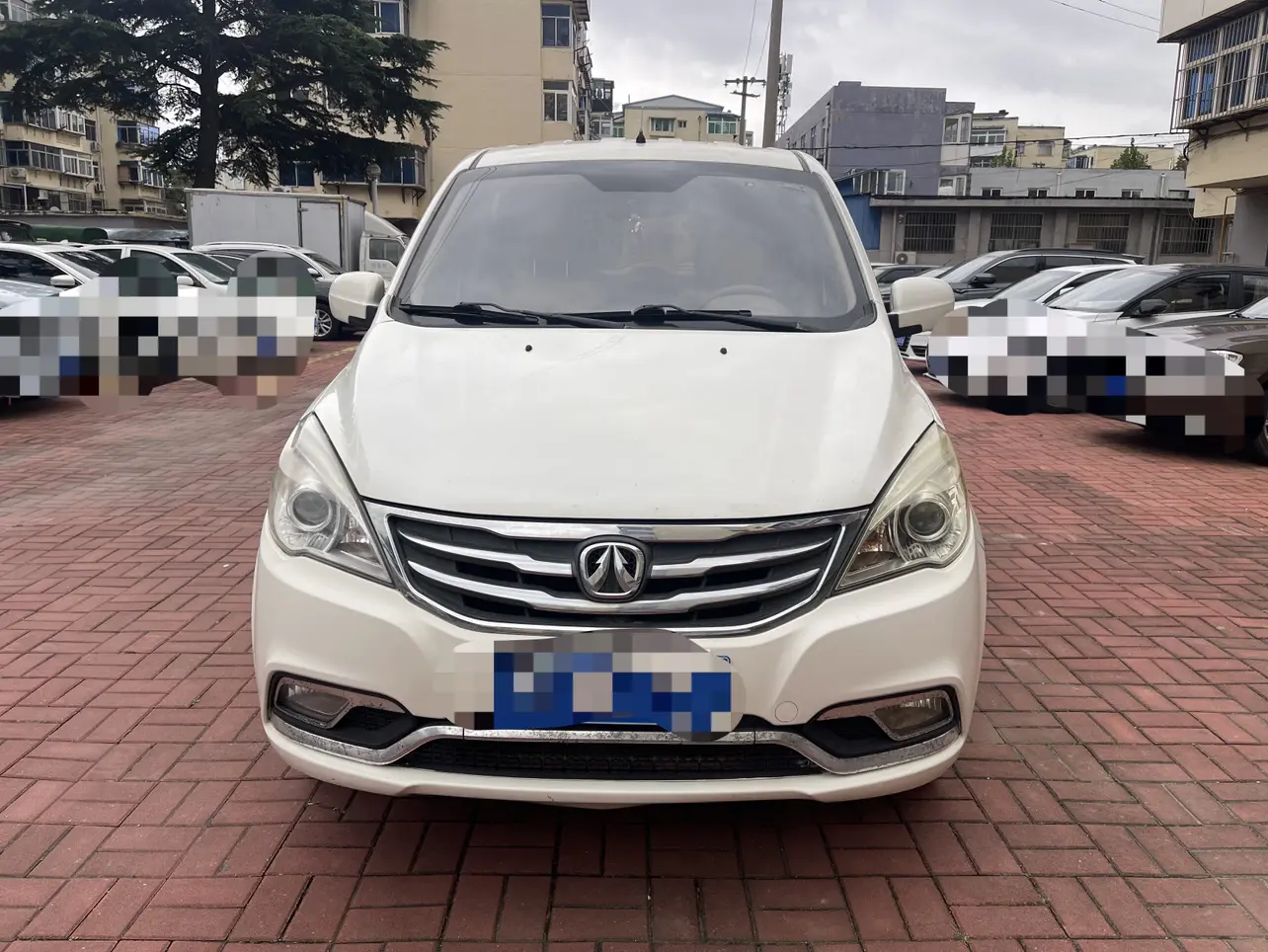 BAIC Weiwang M30