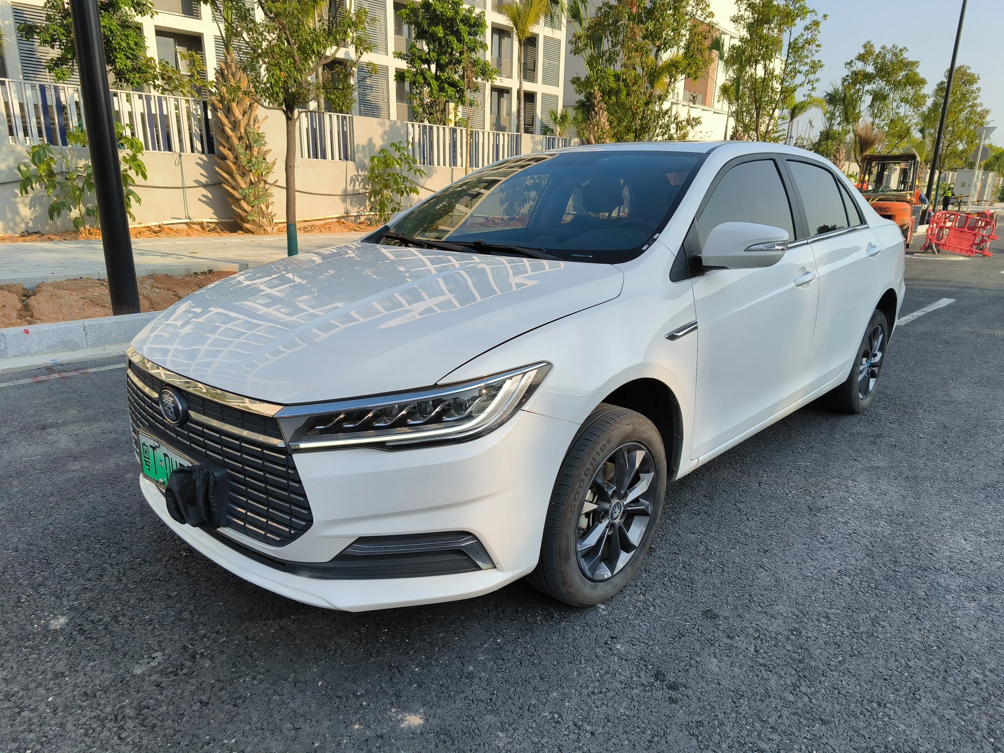BYD QinEV