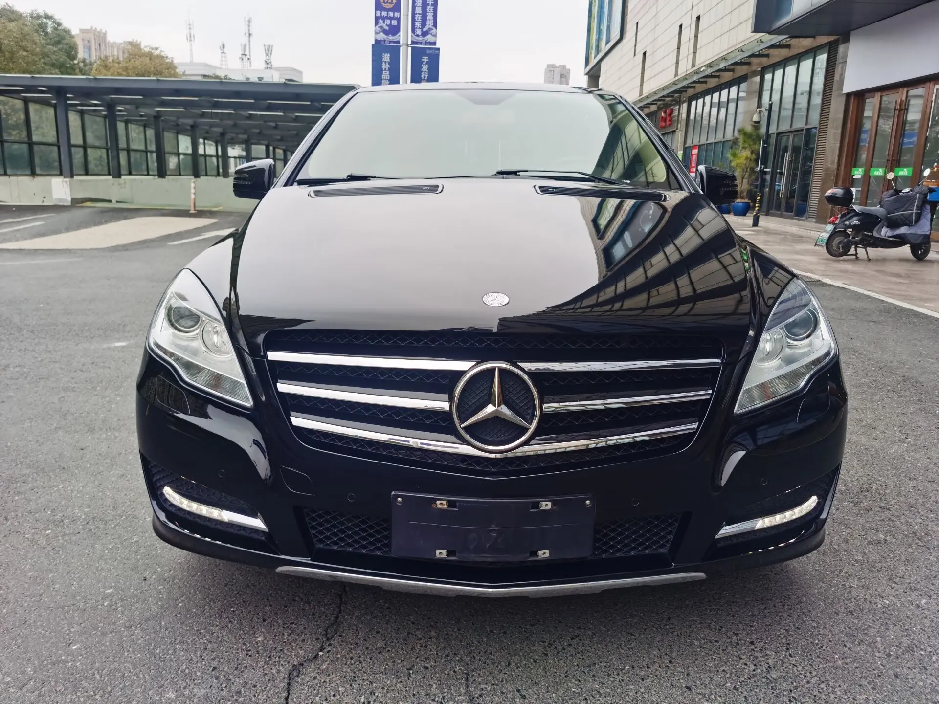 Mercedes-Benz R-Class