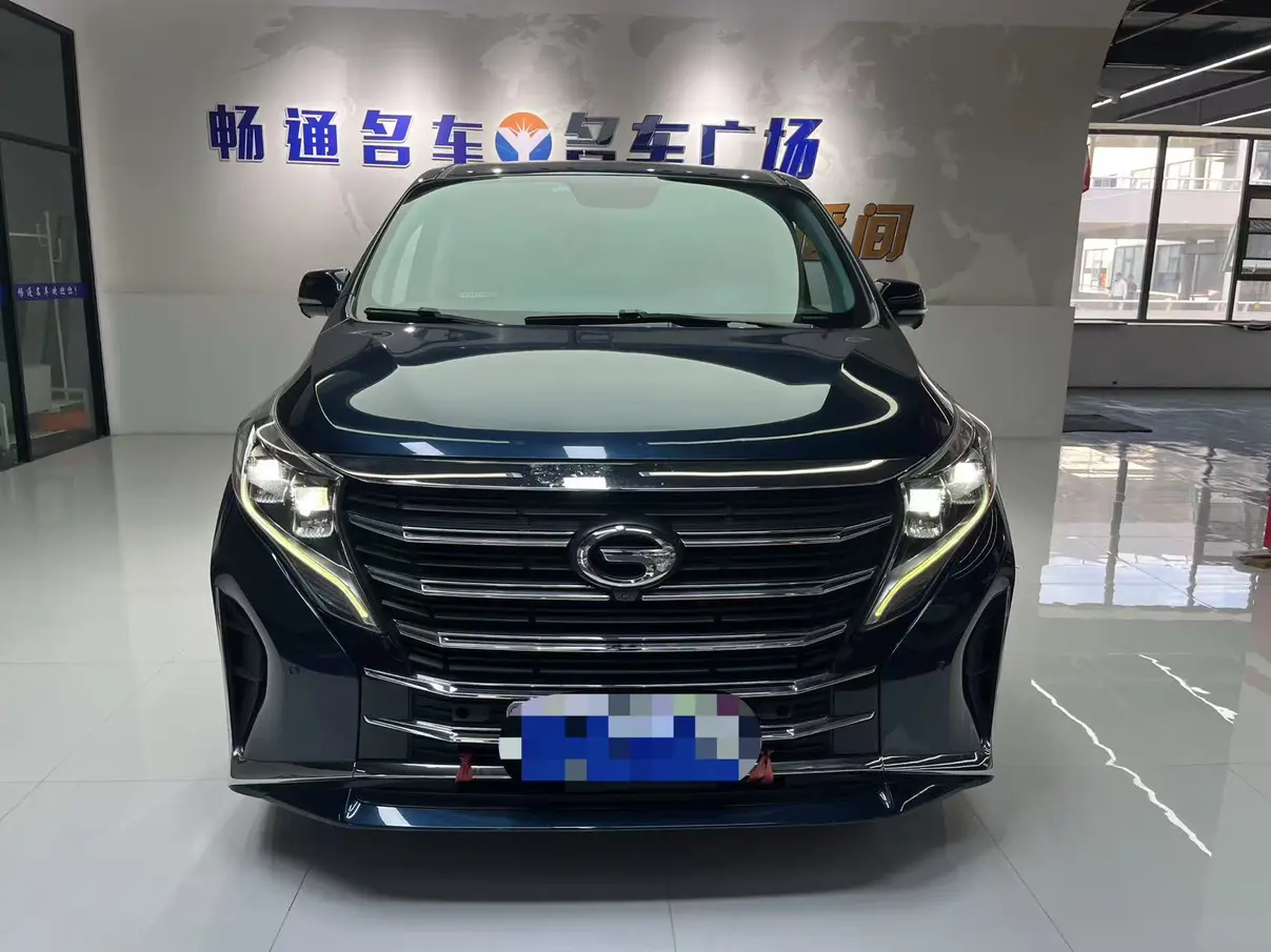 GAC Trumpchi M8  из Китая