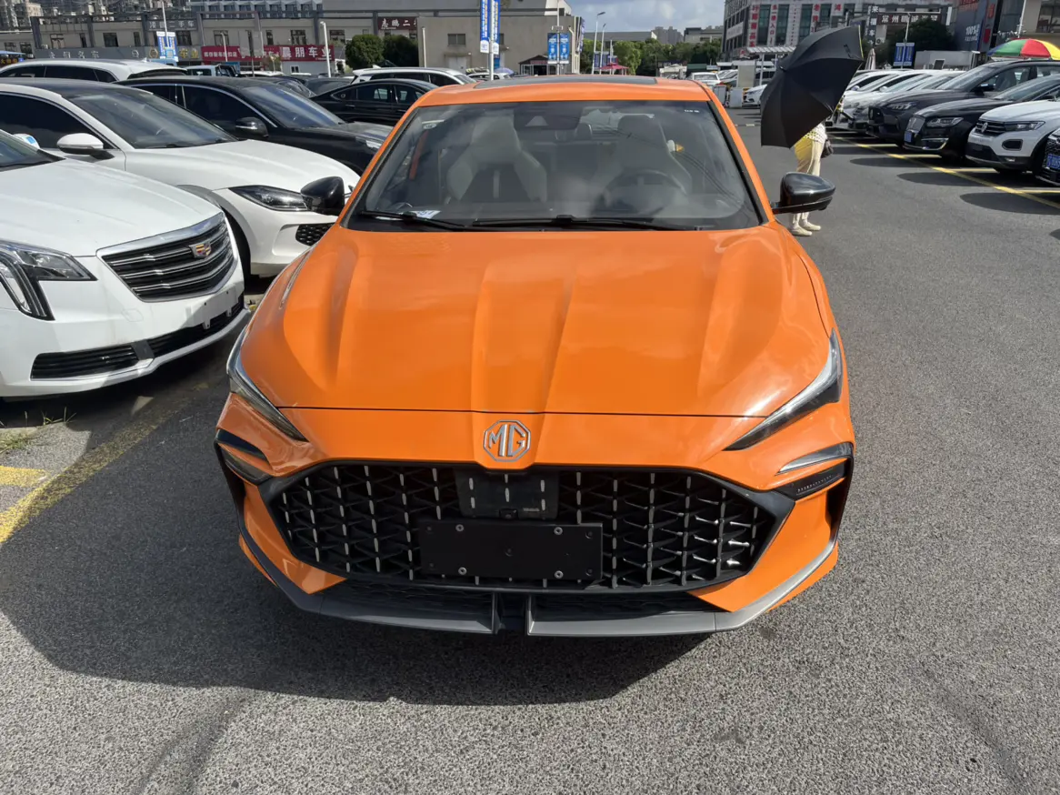 MG 6  из Китая