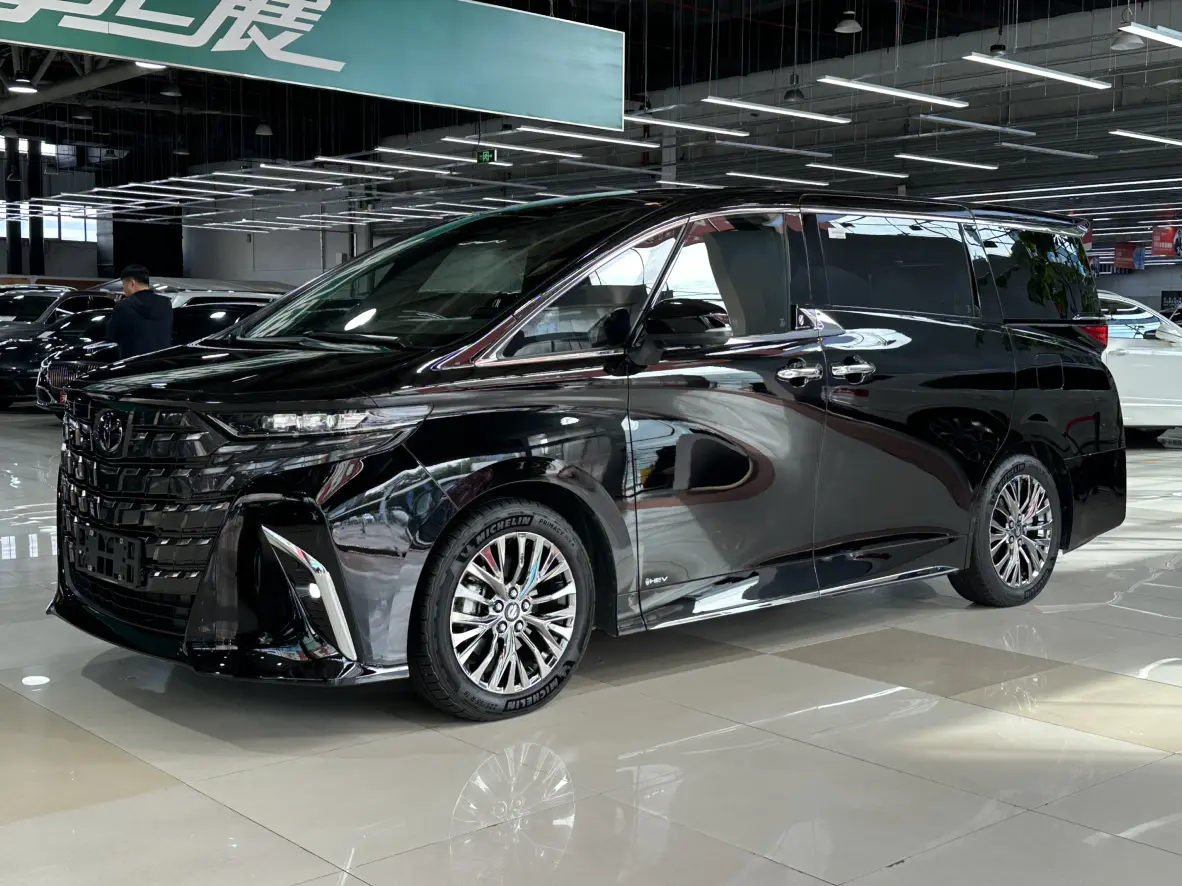 Toyota Crown Wellfire