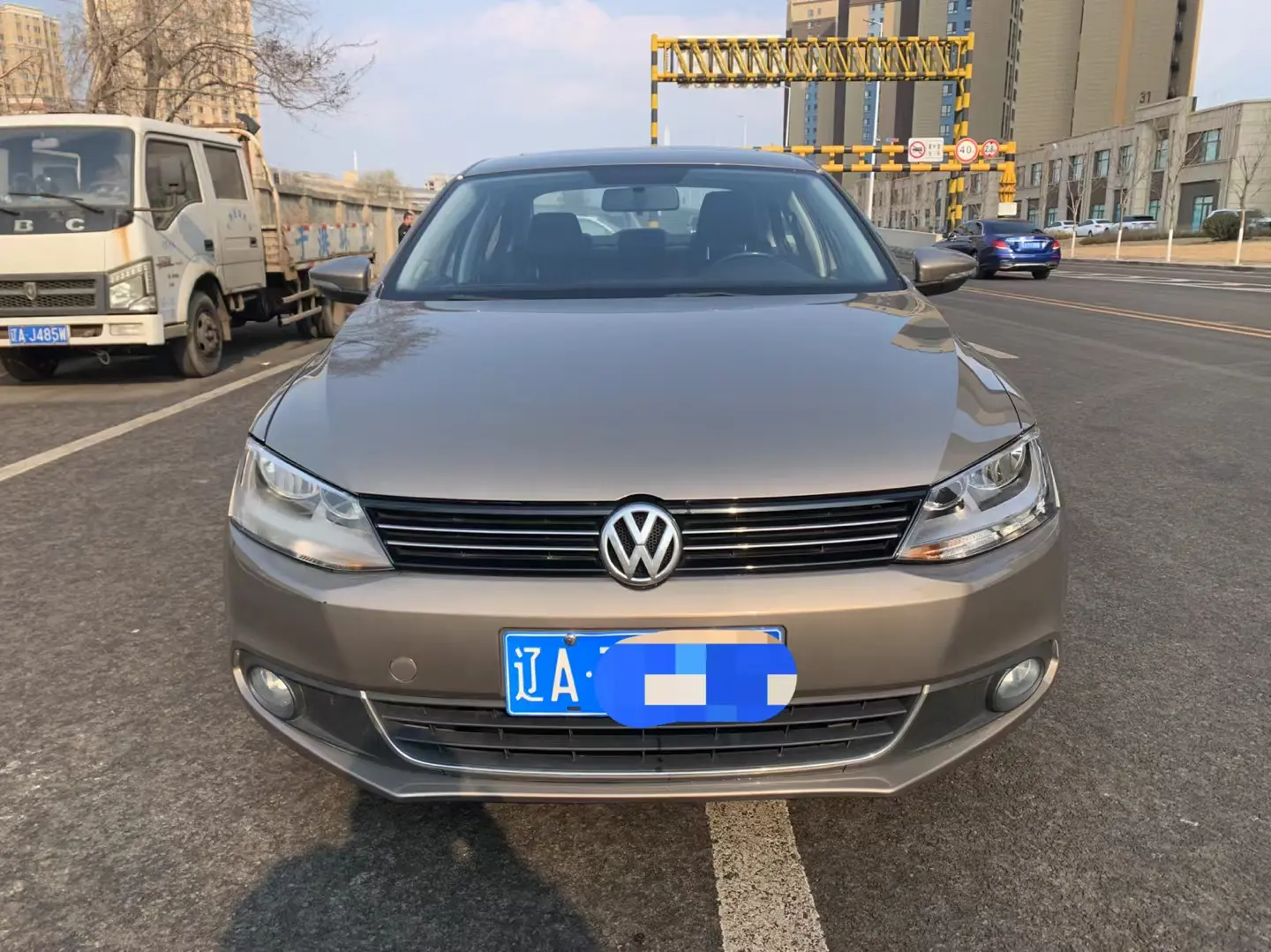 Volkswagen Sagitar  из Китая