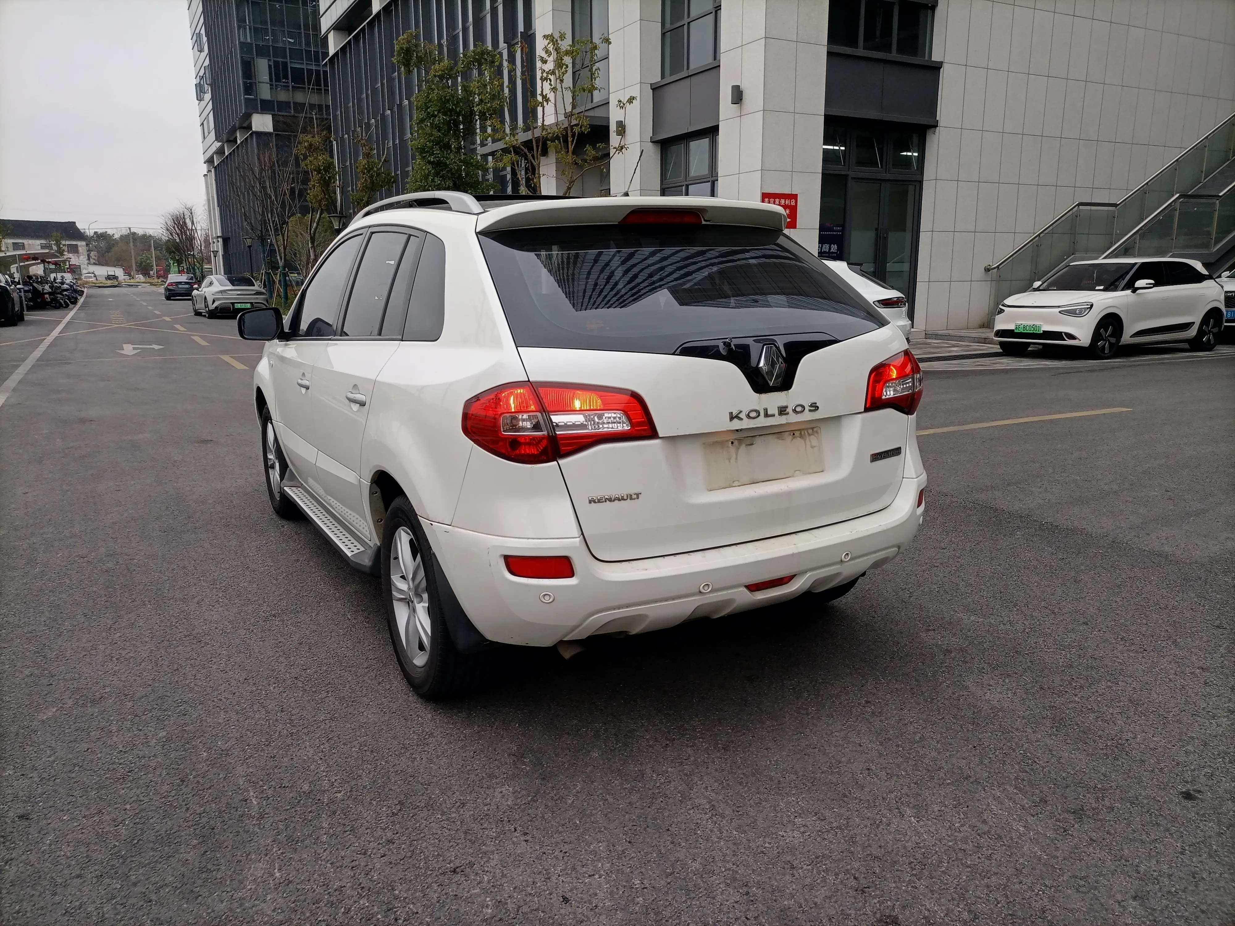 Renault Koleos (imported)