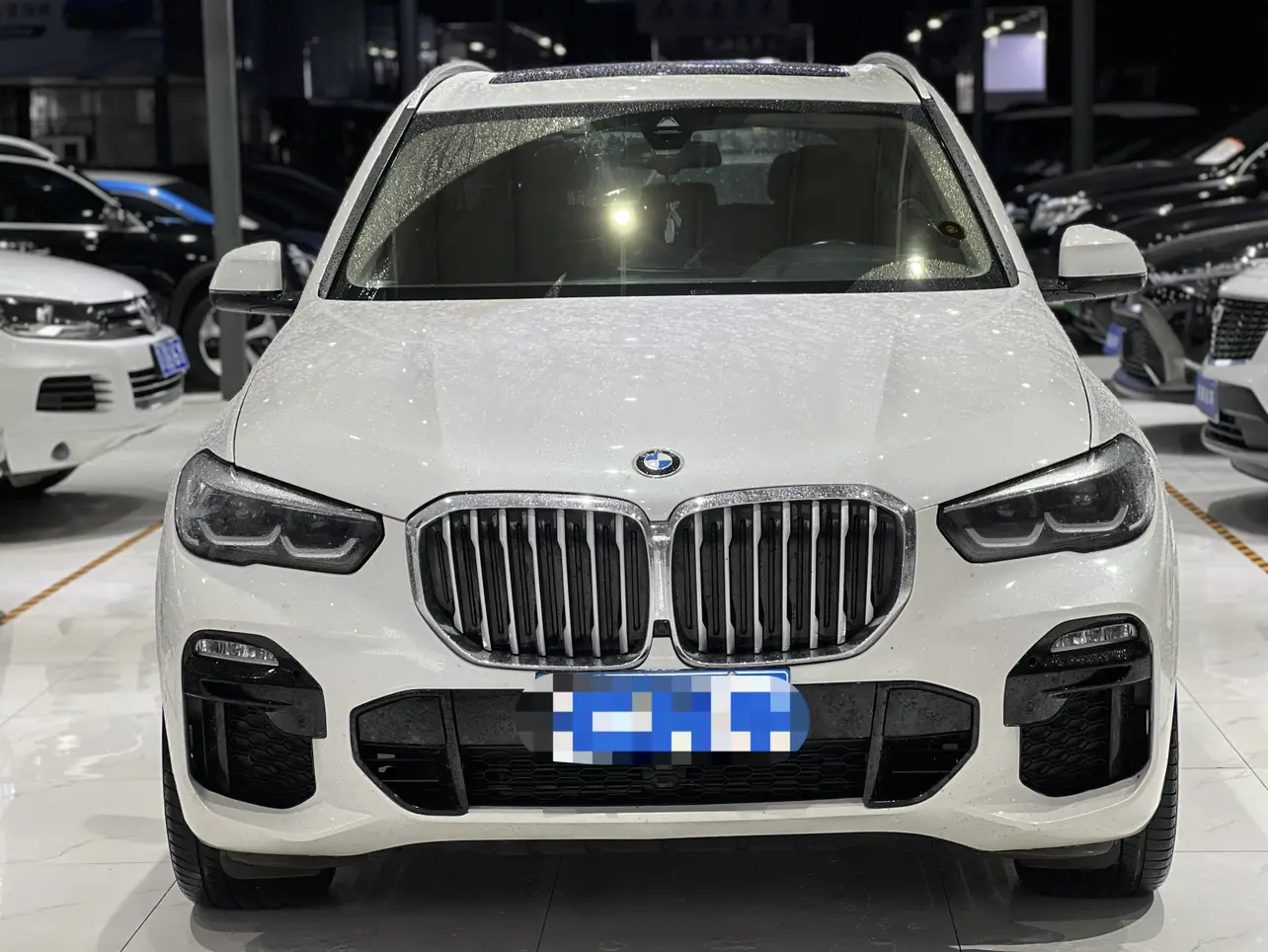 BMW X5 (imported)