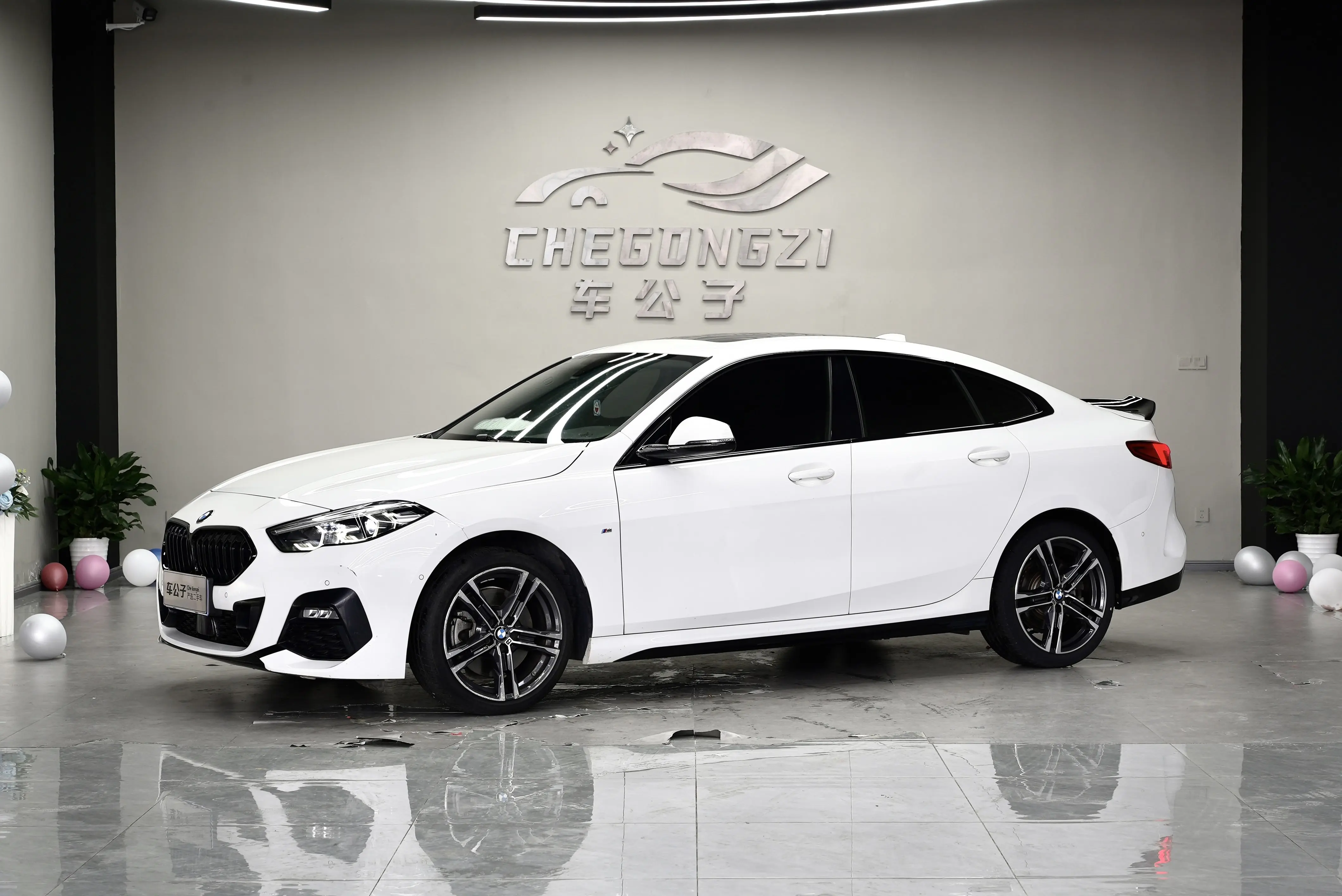 BMW 2 Series (Imported)  из Китая