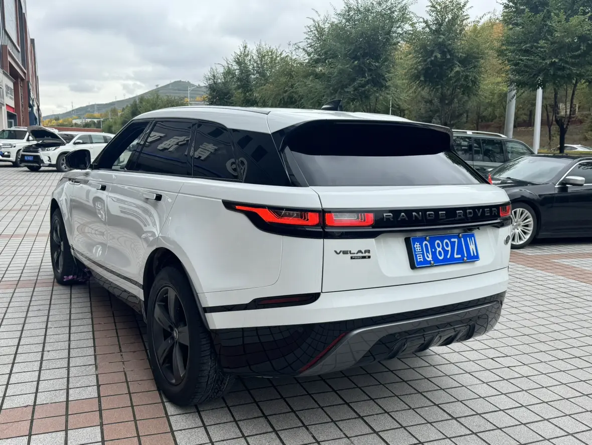 Land Rover Range Rover Velar