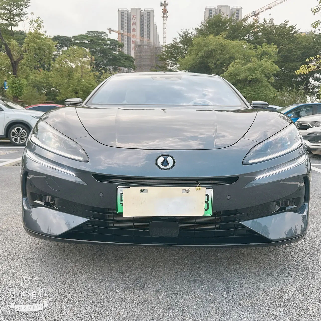 Denza Tengzhong Z9 DM  из Китая